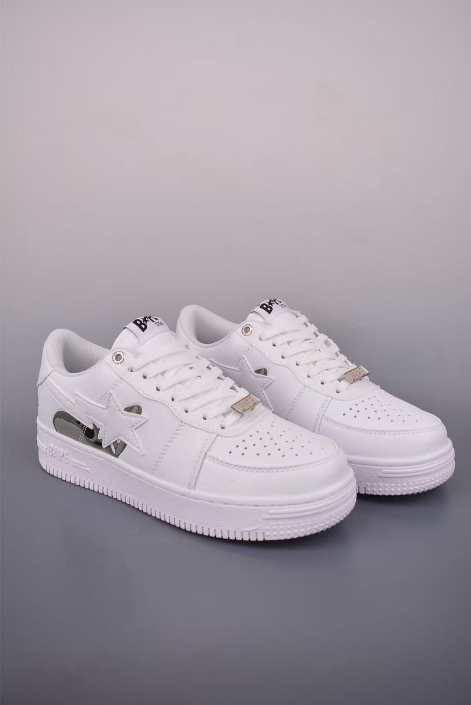 Shoe BAPE — d151cbb6 Angle 1