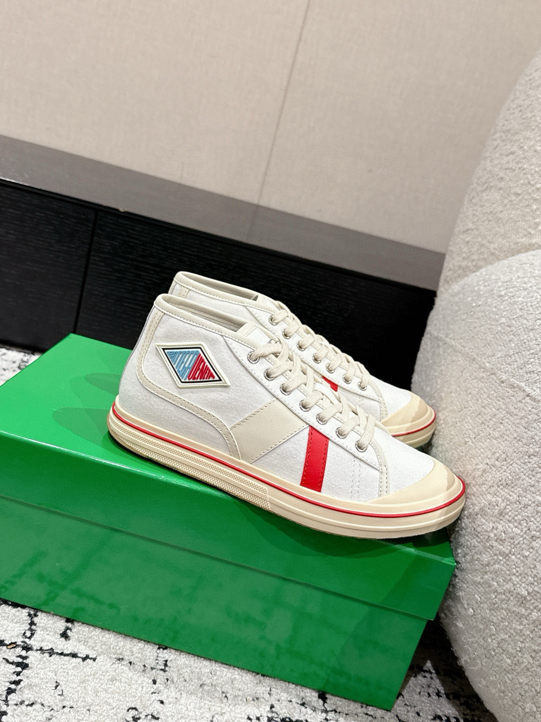 Shoe Bottega Veneta Shoes Collection — 14ddbe94 Angle 1