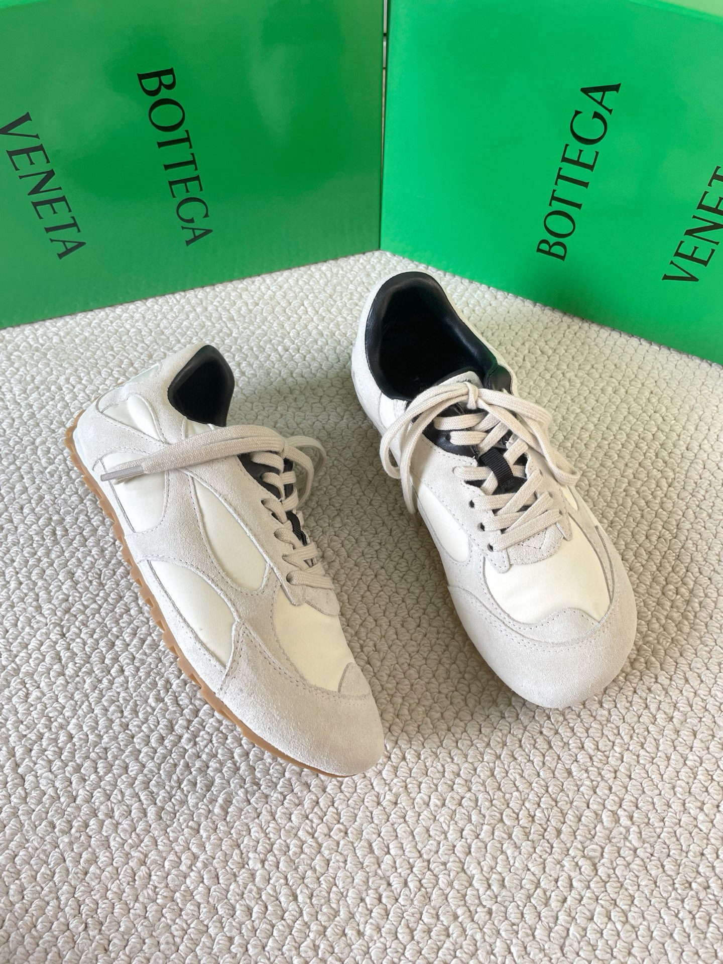 Shoe Bottega Veneta Shoes Collection — 8fa551b9 Angle 1