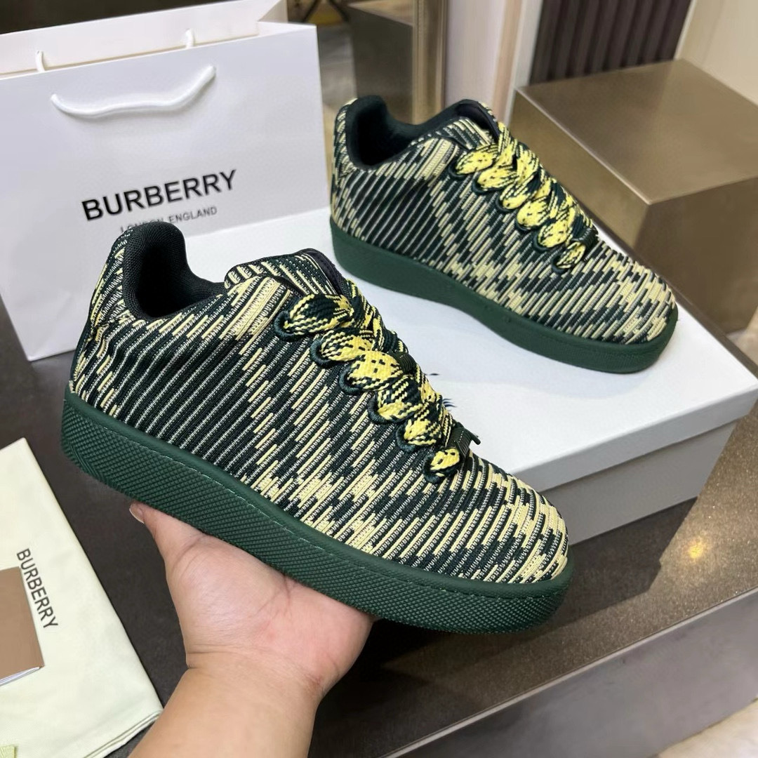 Shoe Burberry shoes — 0d2d09db Angle 1