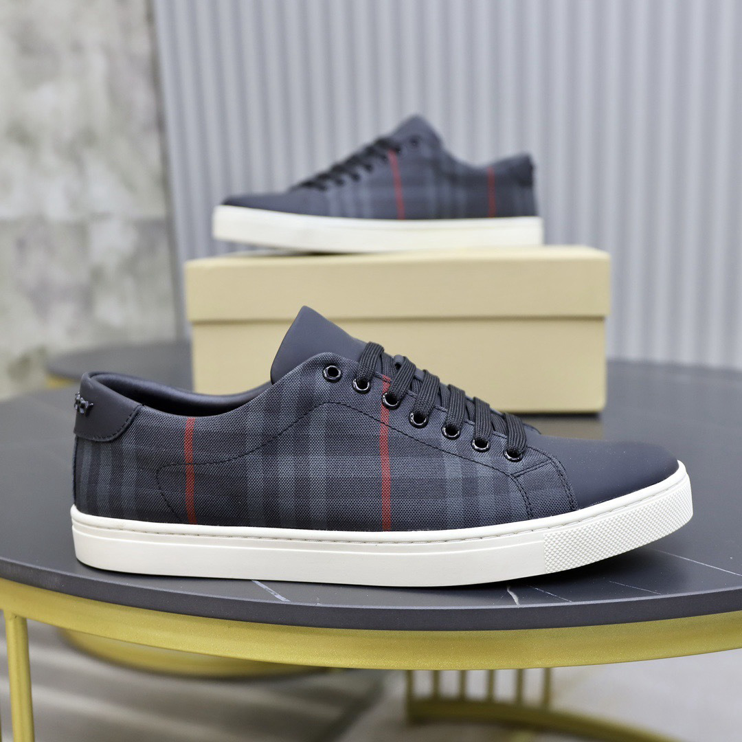 Shoe Burberry shoes — 0d6c0dfa Angle 1