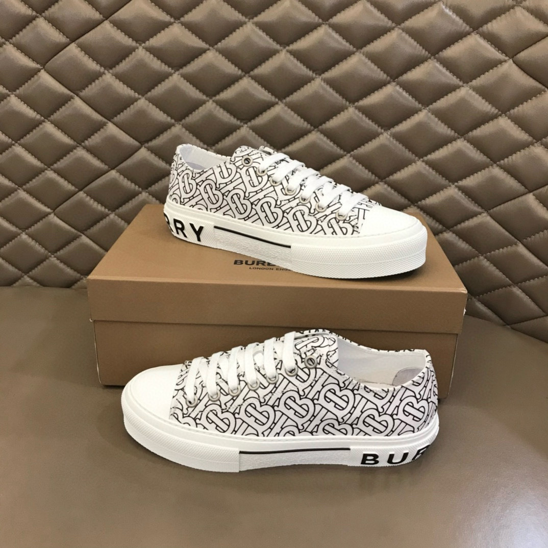 Shoe Burberry shoes — a9169ceb Angle 1