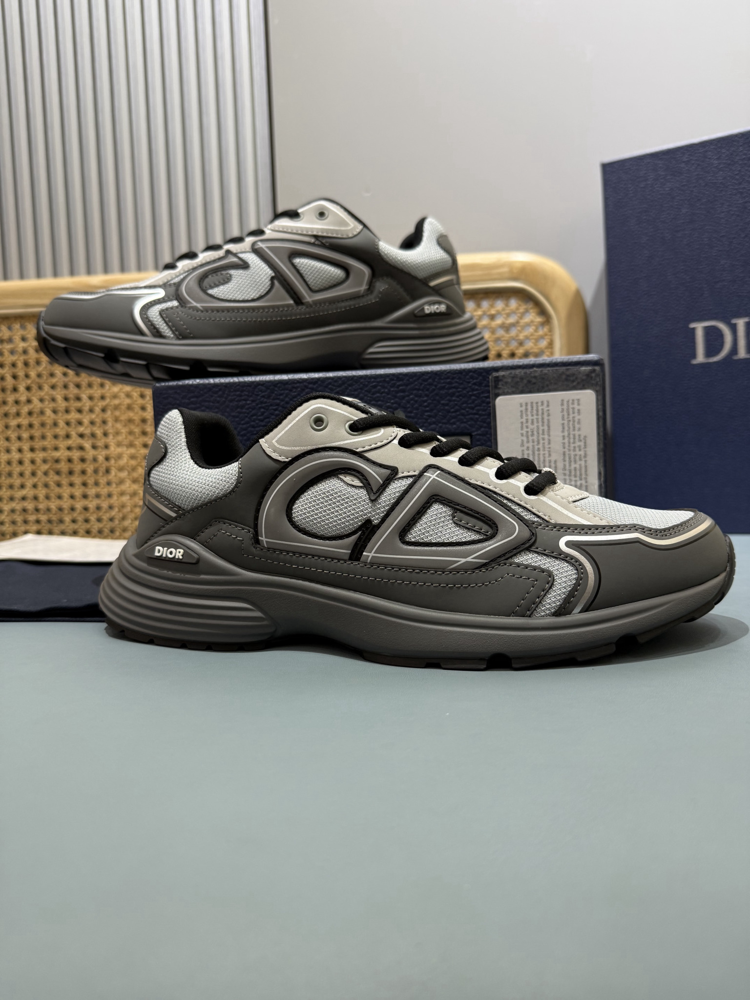 Shoe Dior Shoes — 1cb5165b Angle 1