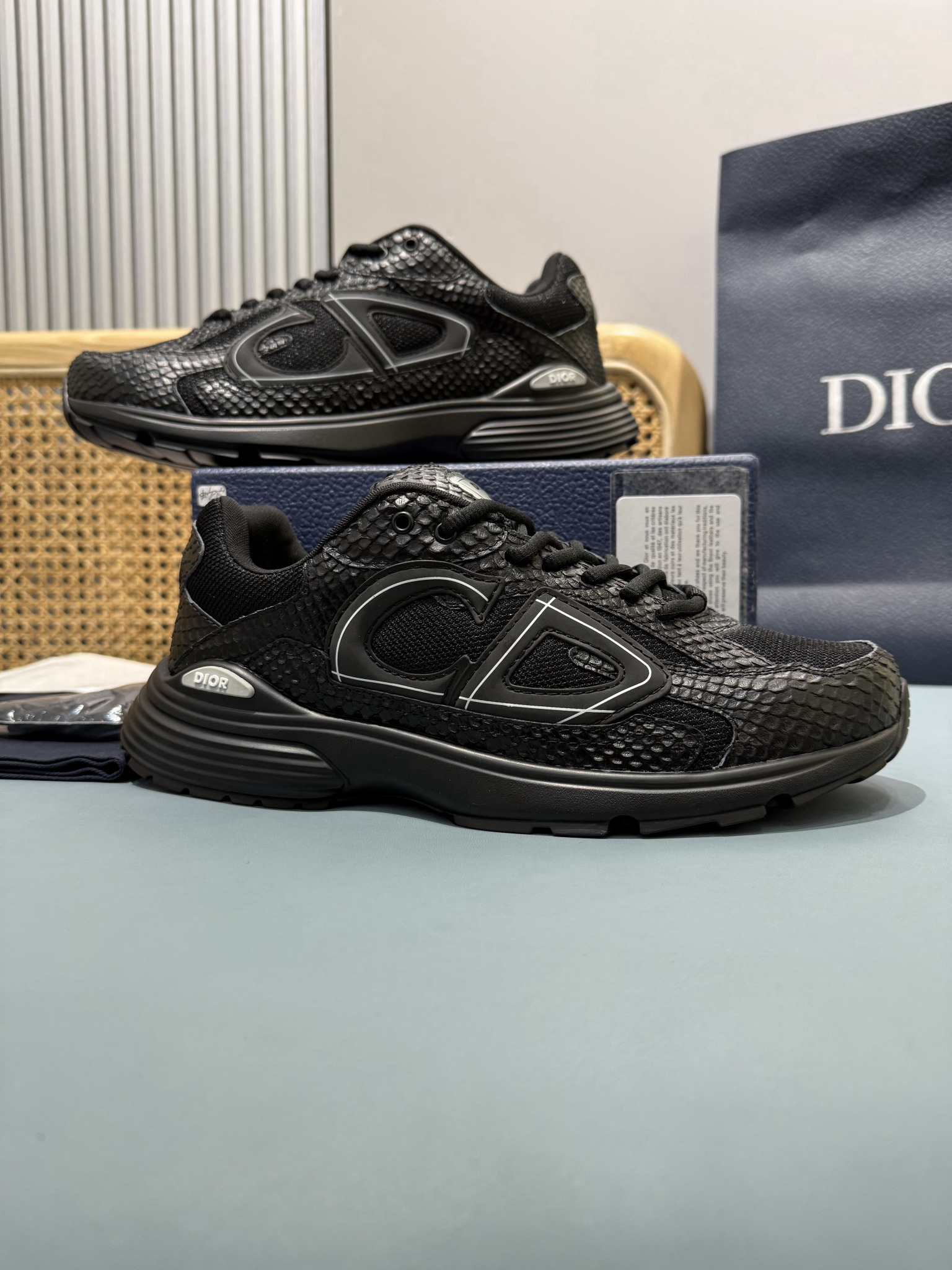 Shoe Dior Shoes — 3b3763c4 Angle 1