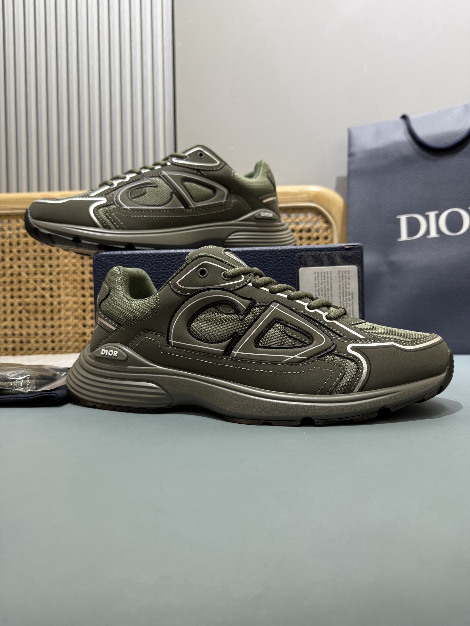 Shoe Dior Shoes — 41c5e958 Angle 1