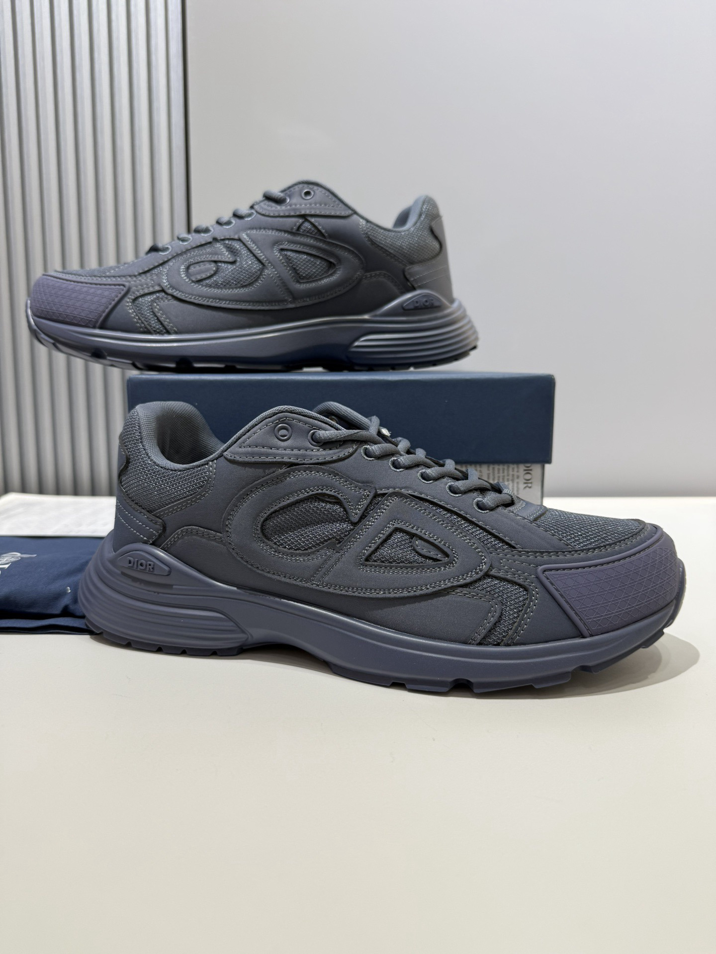 Shoe Dior Shoes — 453007b2 Angle 1