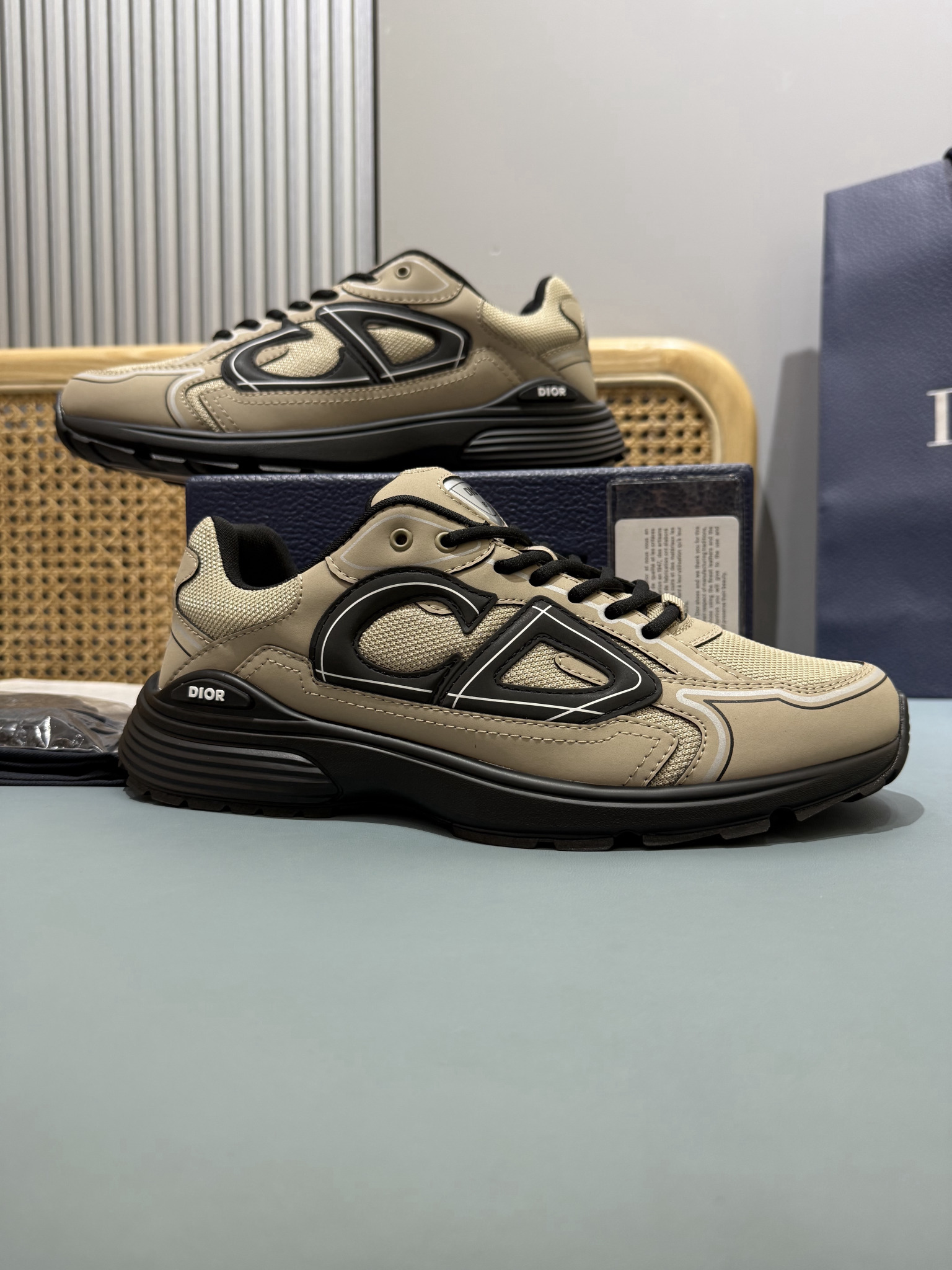Shoe Dior Shoes — 4c86bf8c Angle 1