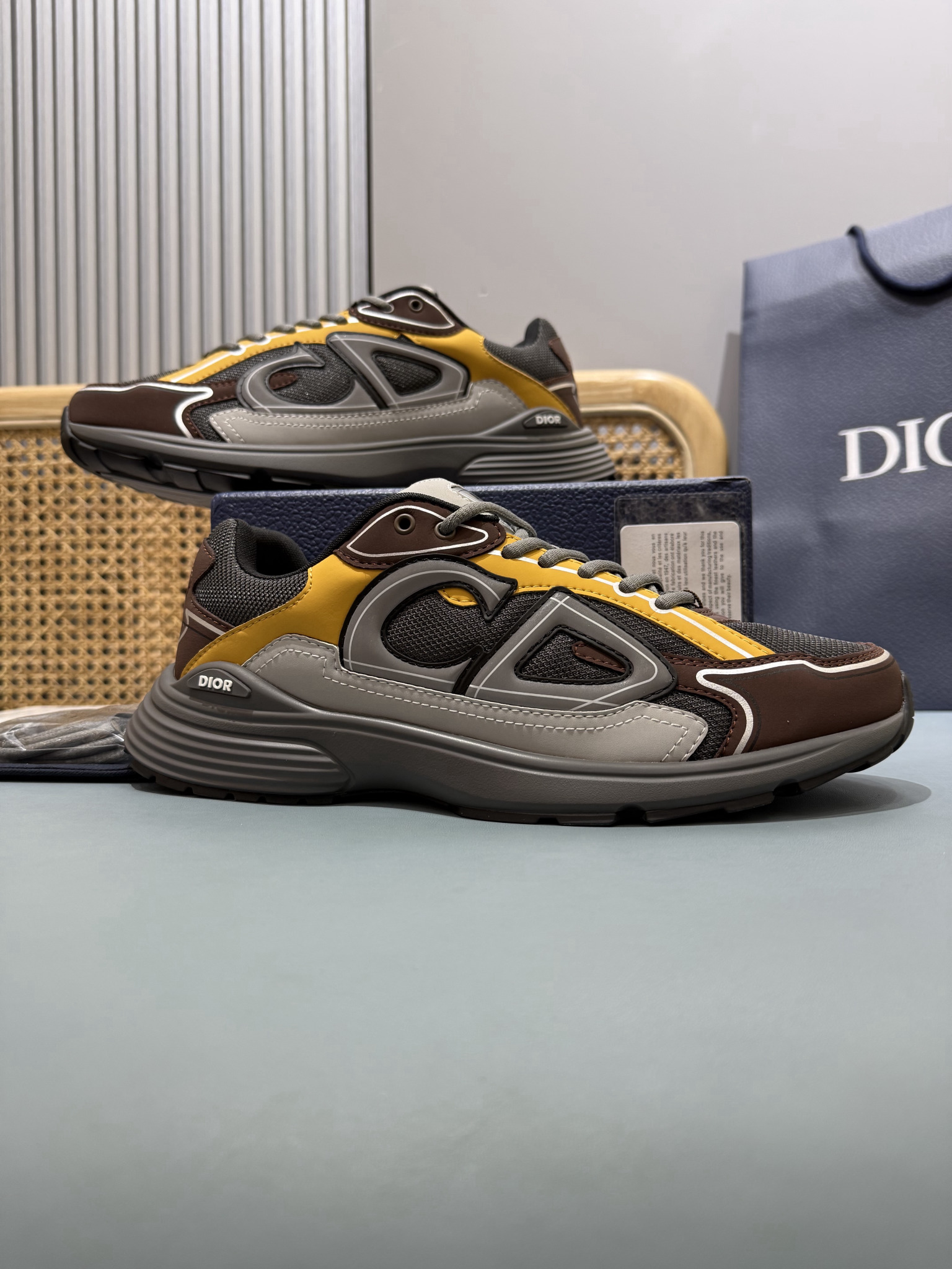 Shoe Dior Shoes — 502592ee Angle 1