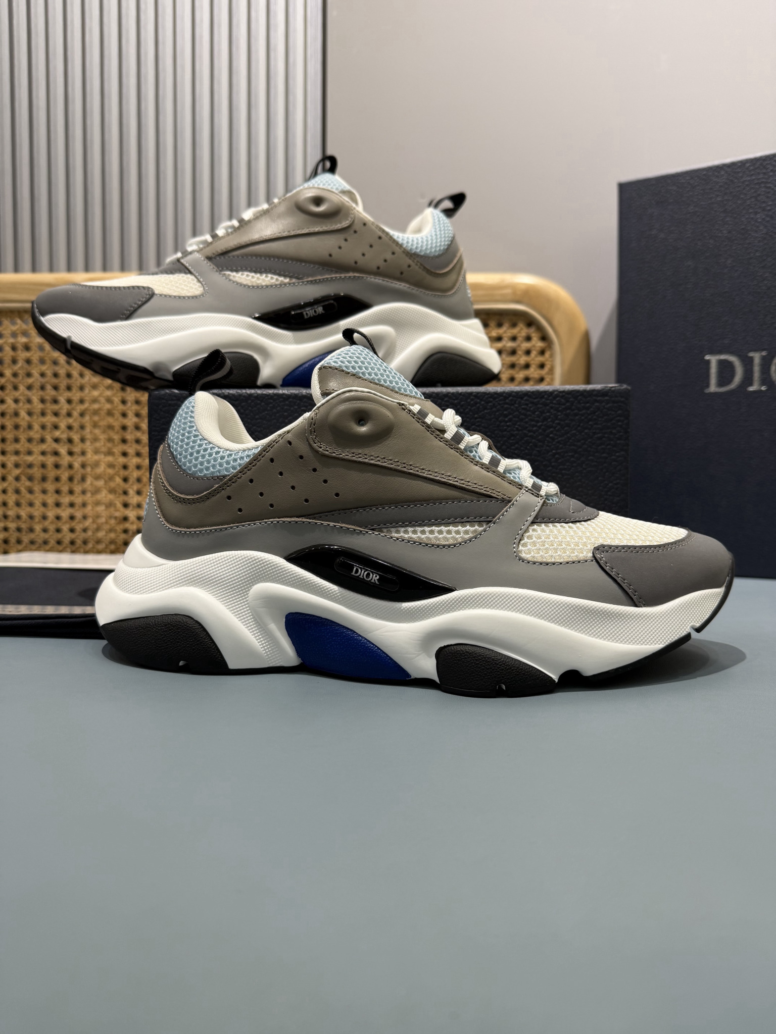 Shoe Dior Shoes — 8d295e2a Angle 1