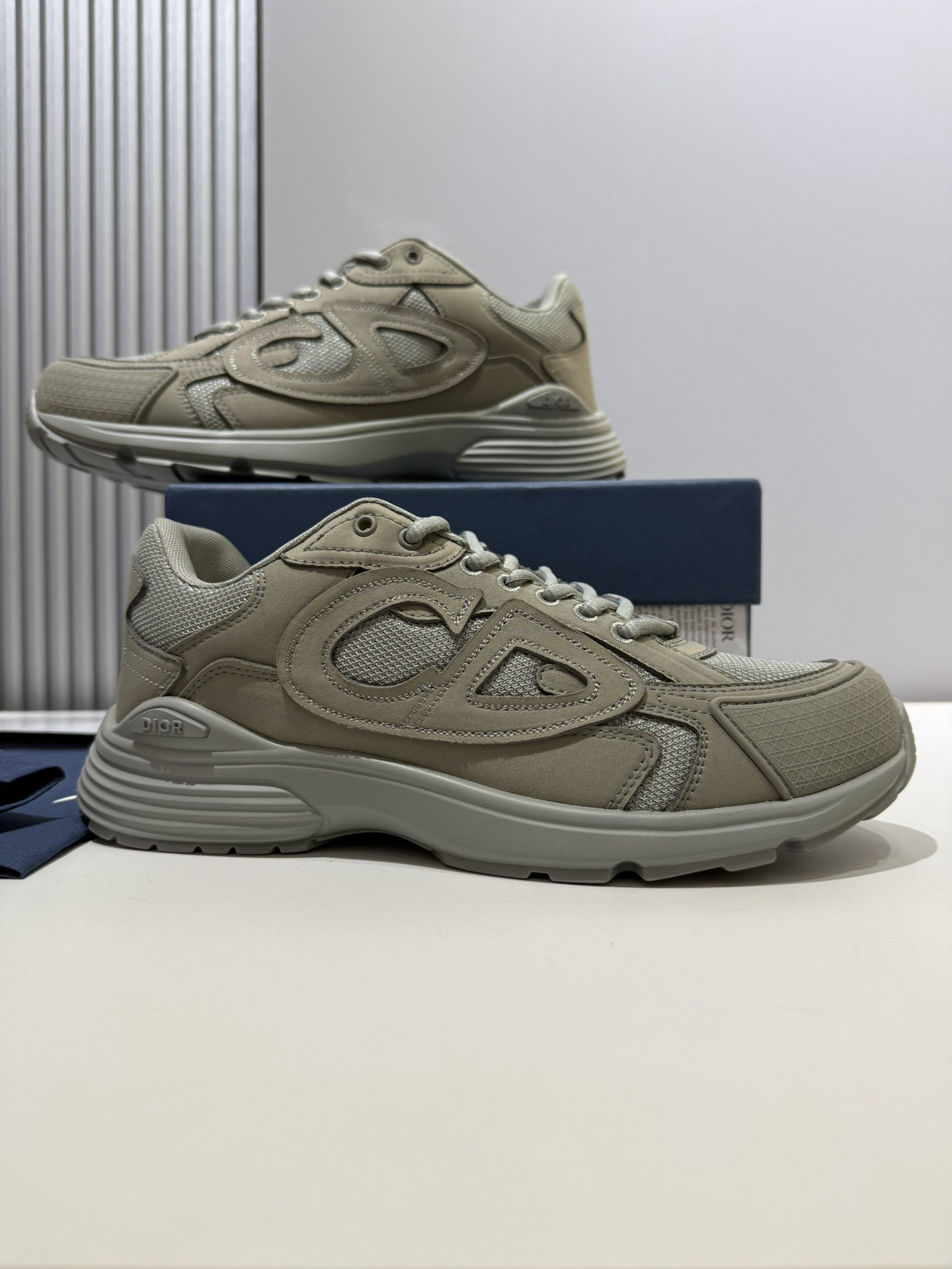Shoe Dior Shoes — abbb3188 Angle 1