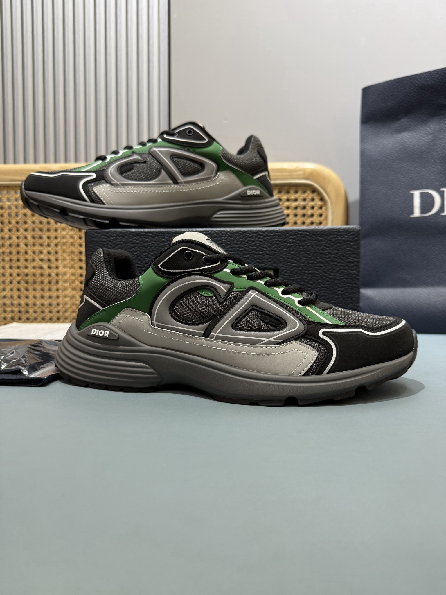 Shoe Dior Shoes — bf7d5aa0 Angle 1