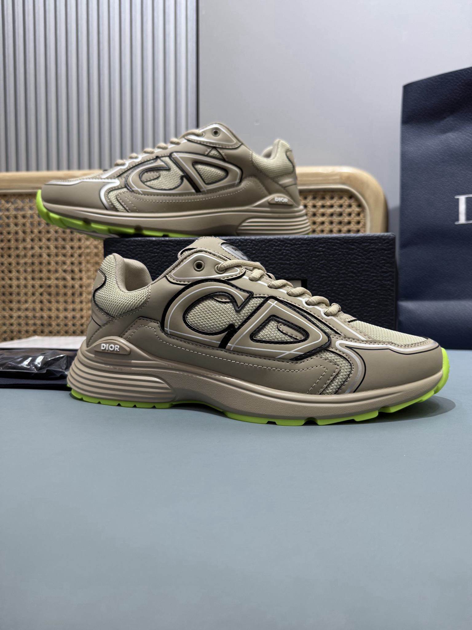Shoe Dior Shoes — ce259634 Angle 1