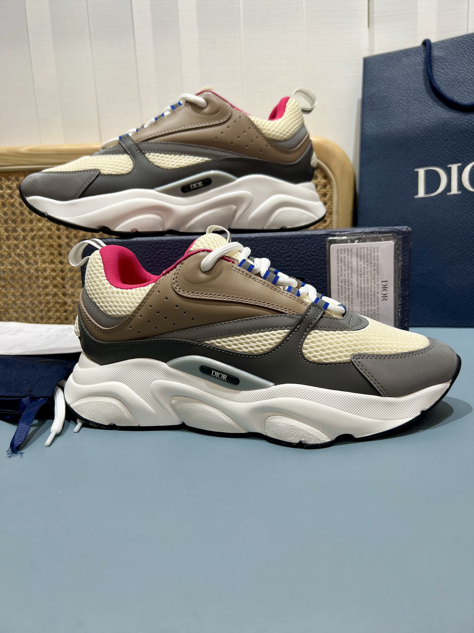 Shoe Dior Shoes — d98782ac Angle 1