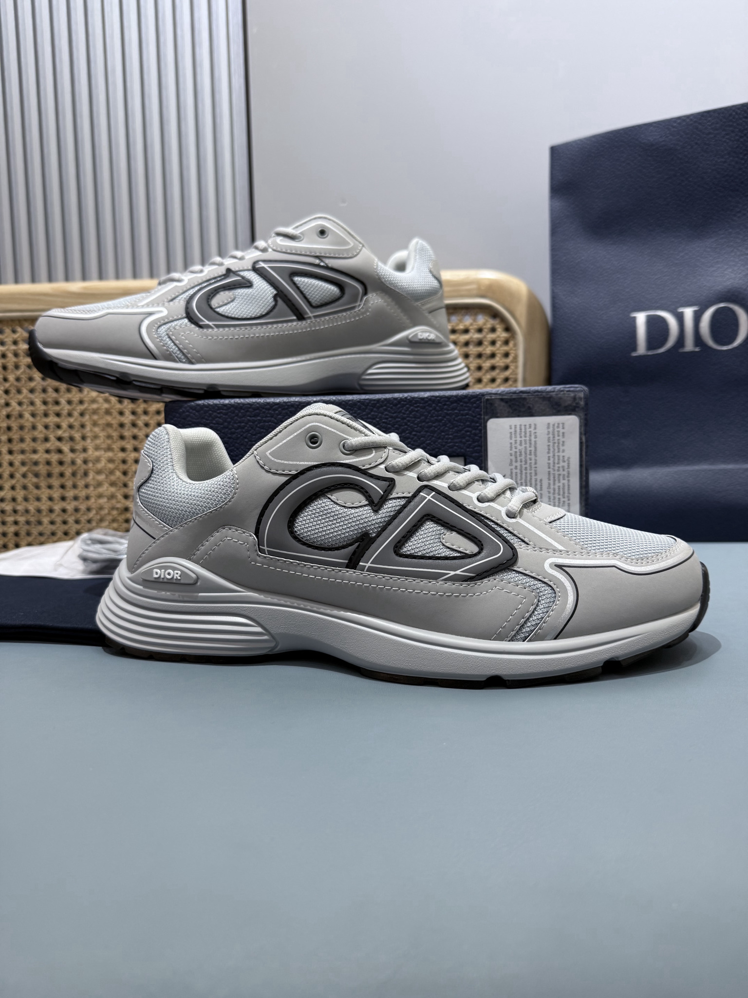 Shoe Dior Shoes — e8d43c1b Angle 1