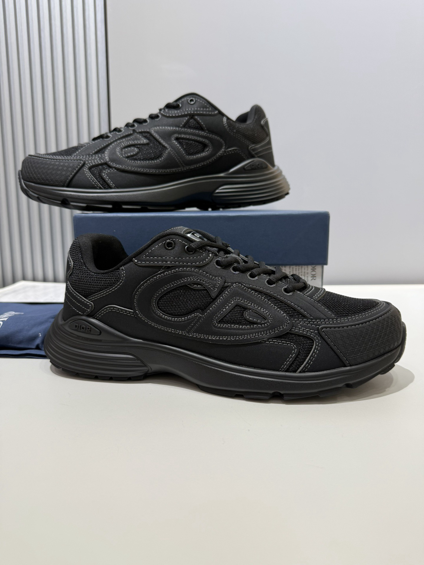 Shoe Dior Shoes — f7919120 Angle 1