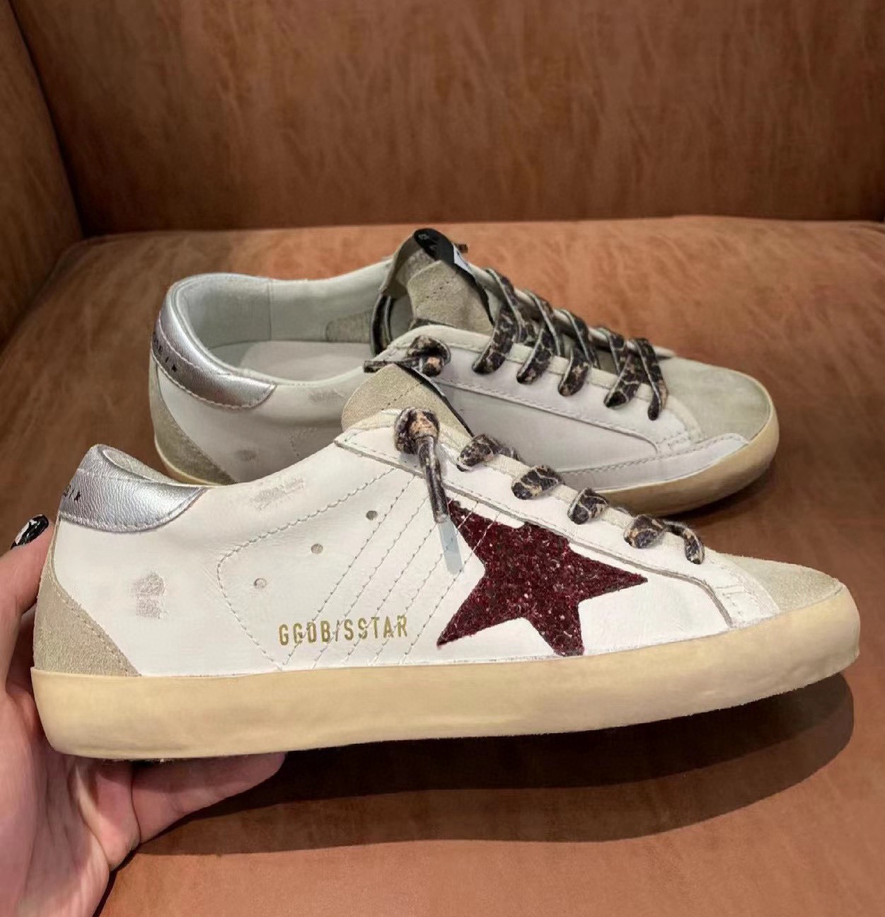 Shoe Golden Goose shoes — f6b9e03d Angle 1
