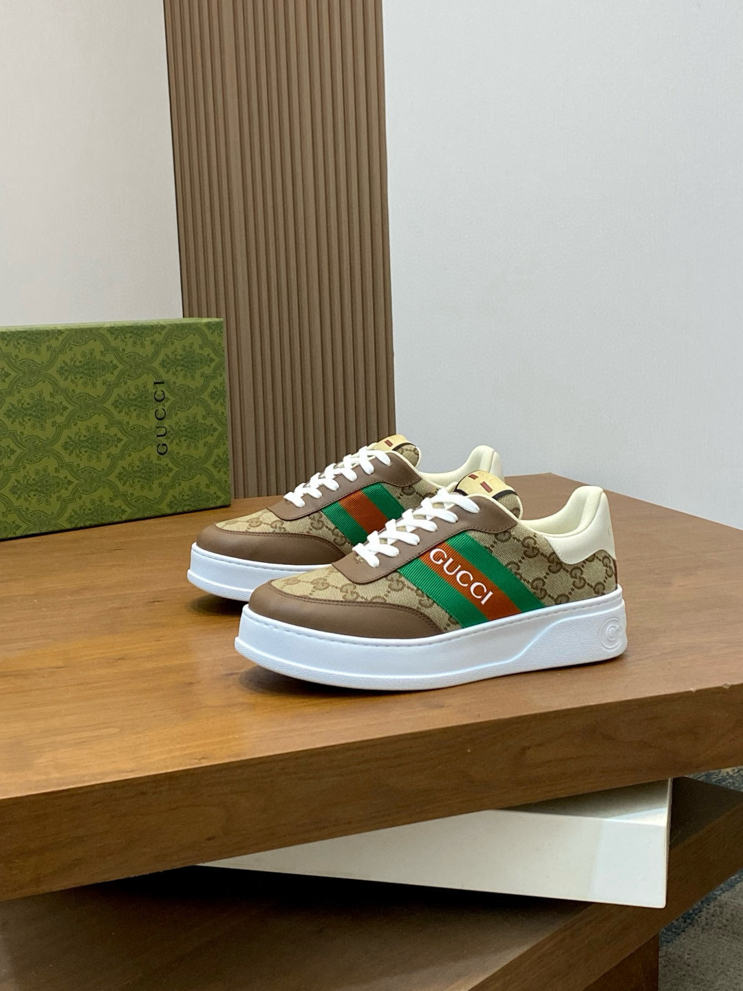 Shoe GUCCI shoes — 39491af5 Angle 1