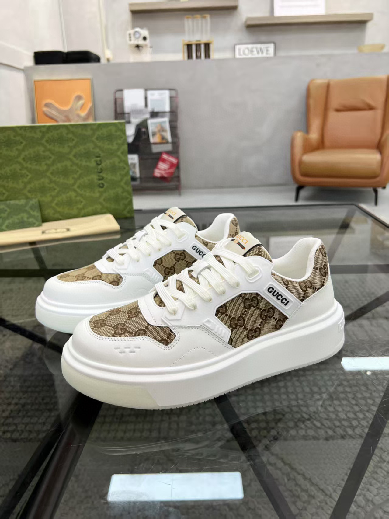 Shoe GUCCI shoes — 44018527 Angle 1