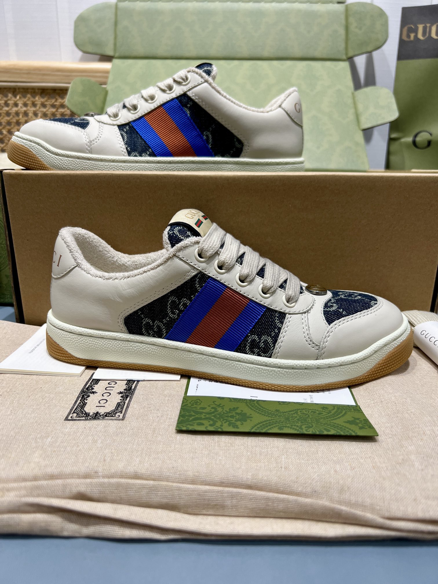 Shoe GUCCI shoes — 4435511d Angle 1