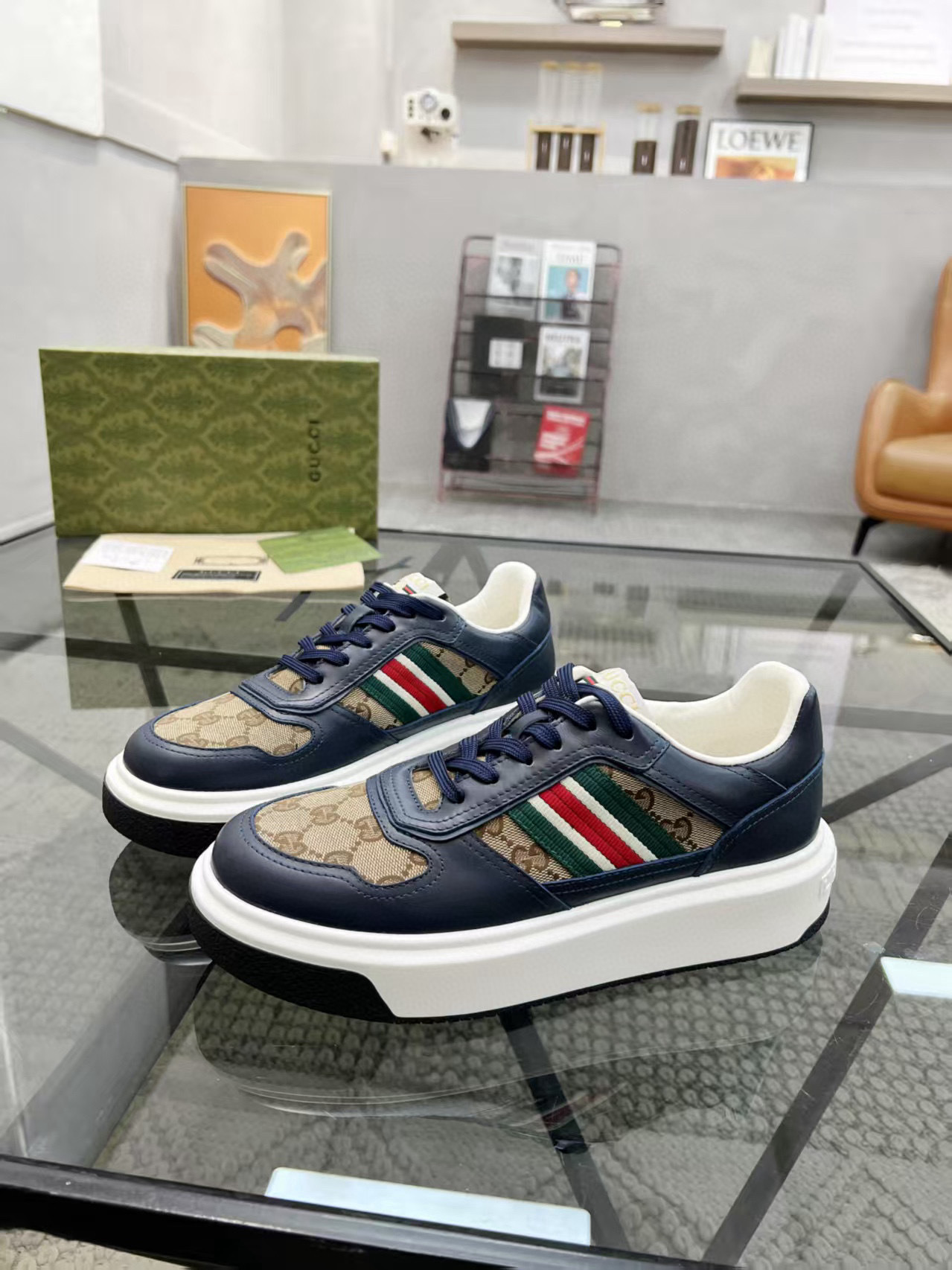 Shoe GUCCI shoes — 7151874f Angle 1