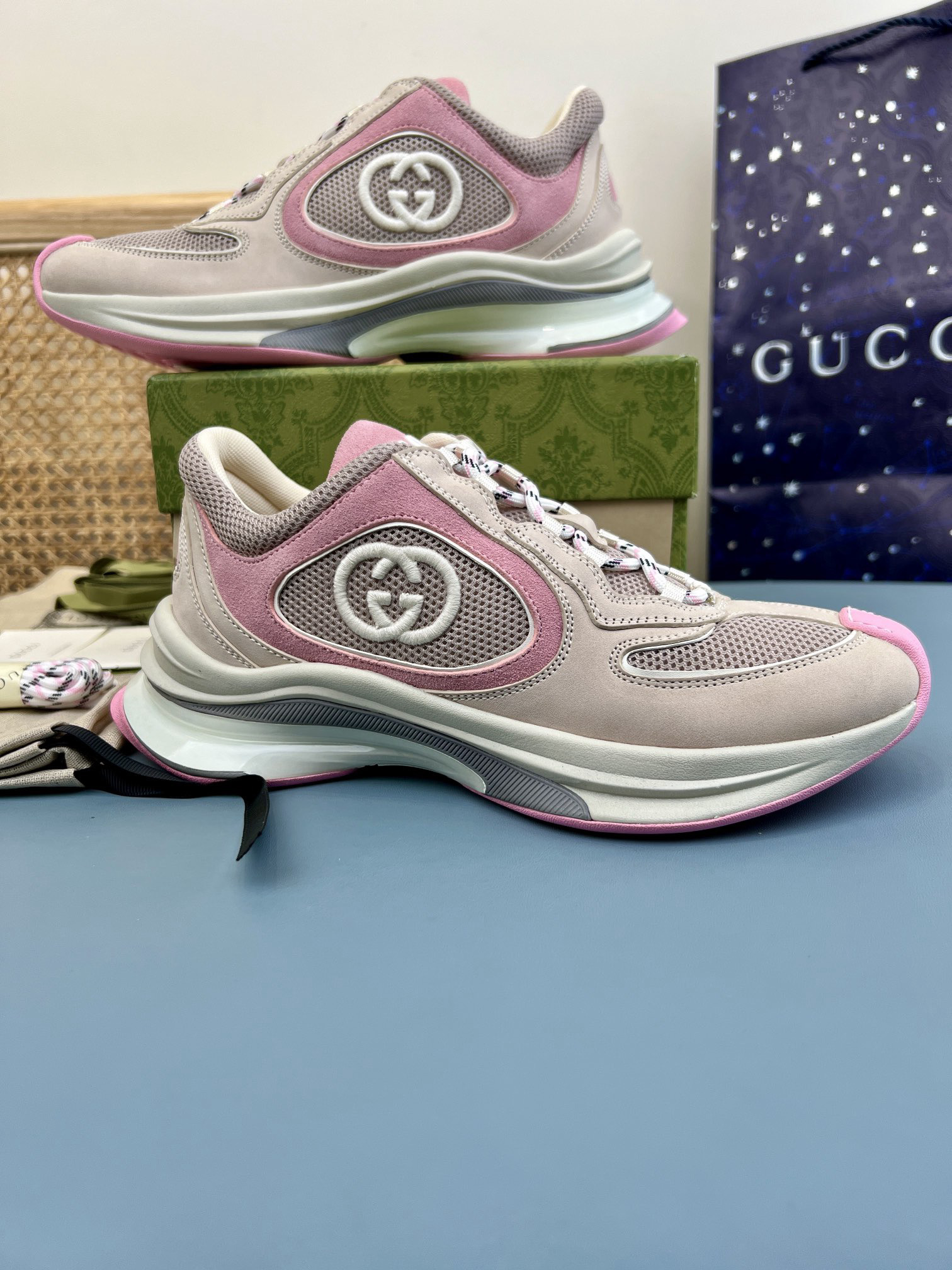 Shoe GUCCI shoes — 8f4ee9c2 Angle 1