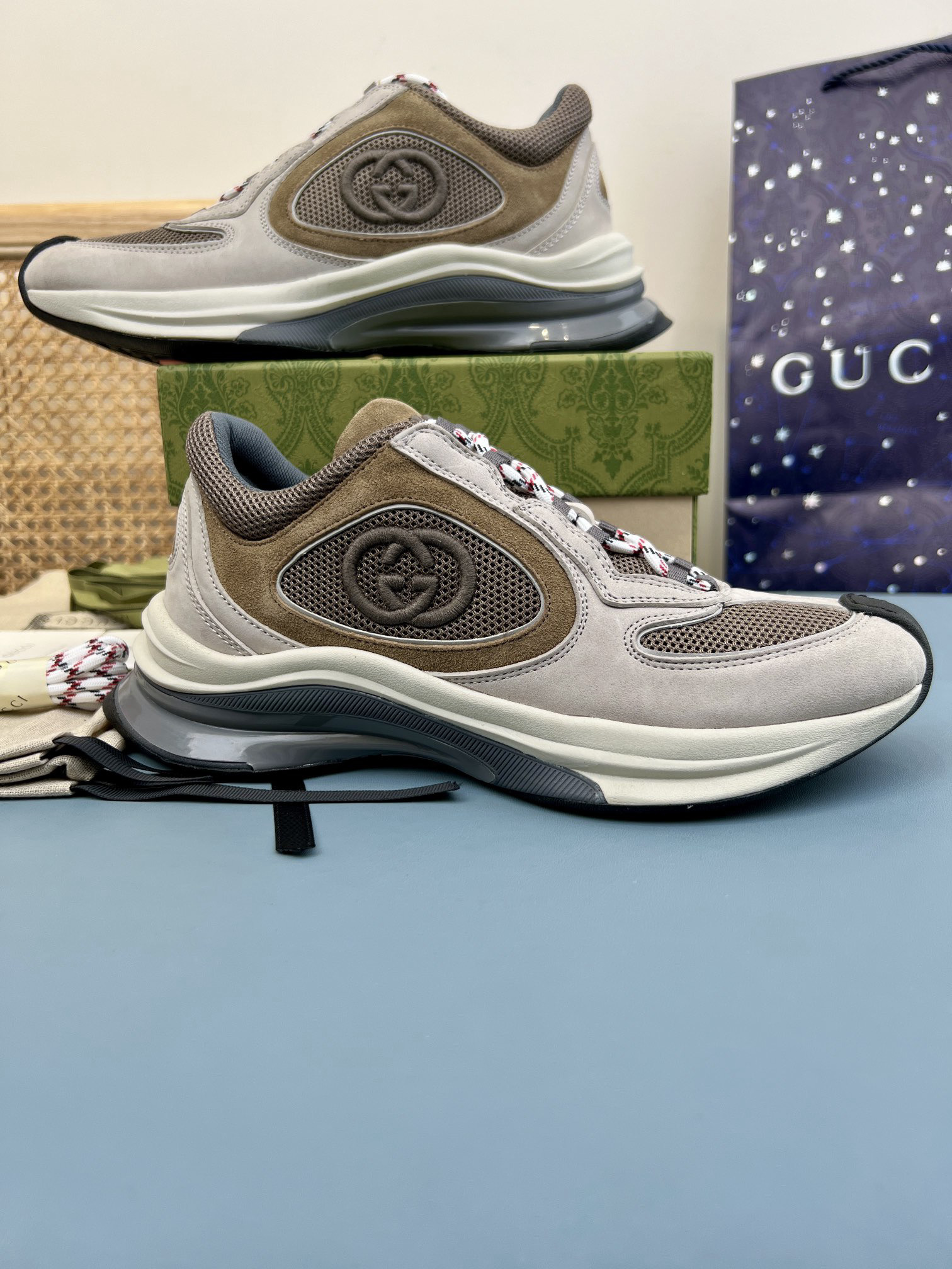 Shoe GUCCI shoes — d1b7e4fd Angle 1
