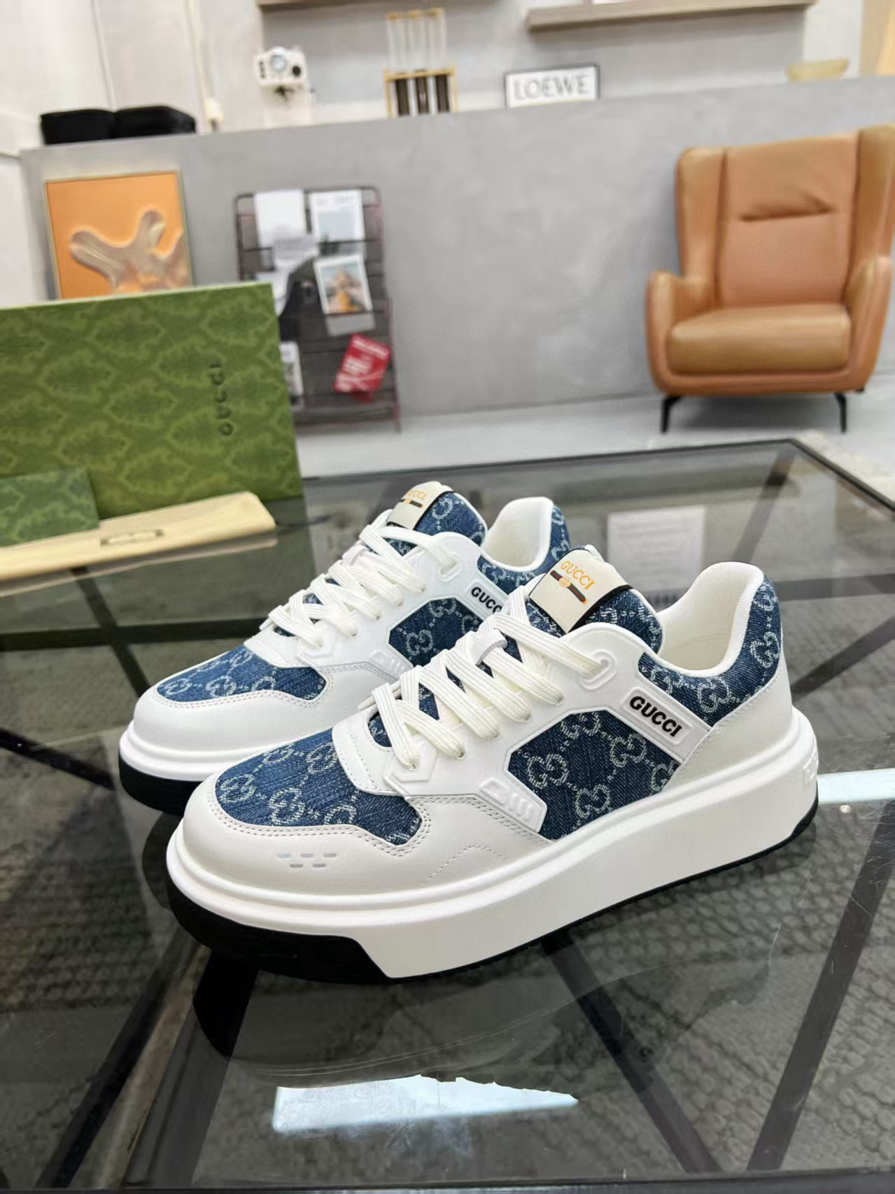 Shoe GUCCI shoes — d42b763a Angle 1