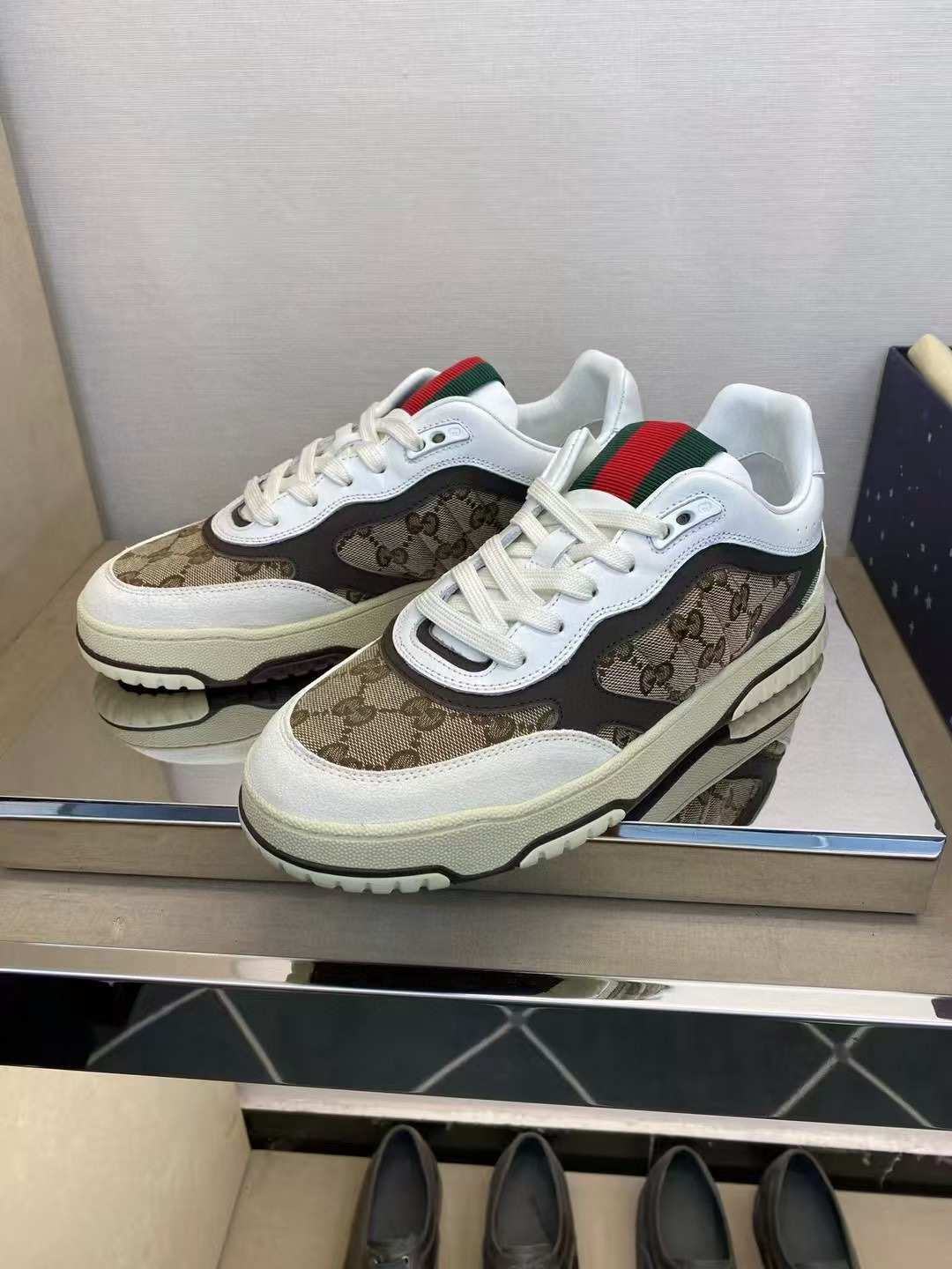 Shoe GUCCI shoes — f50477d2 Angle 1