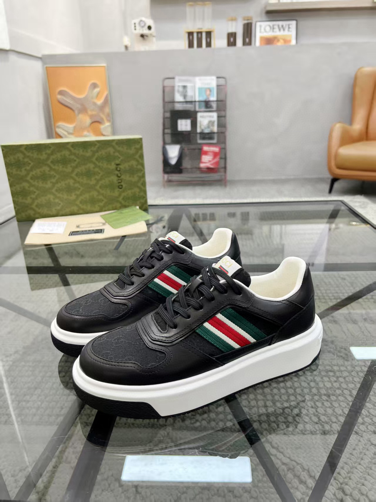 Shoe GUCCI shoes — f8a4f26a Angle 1