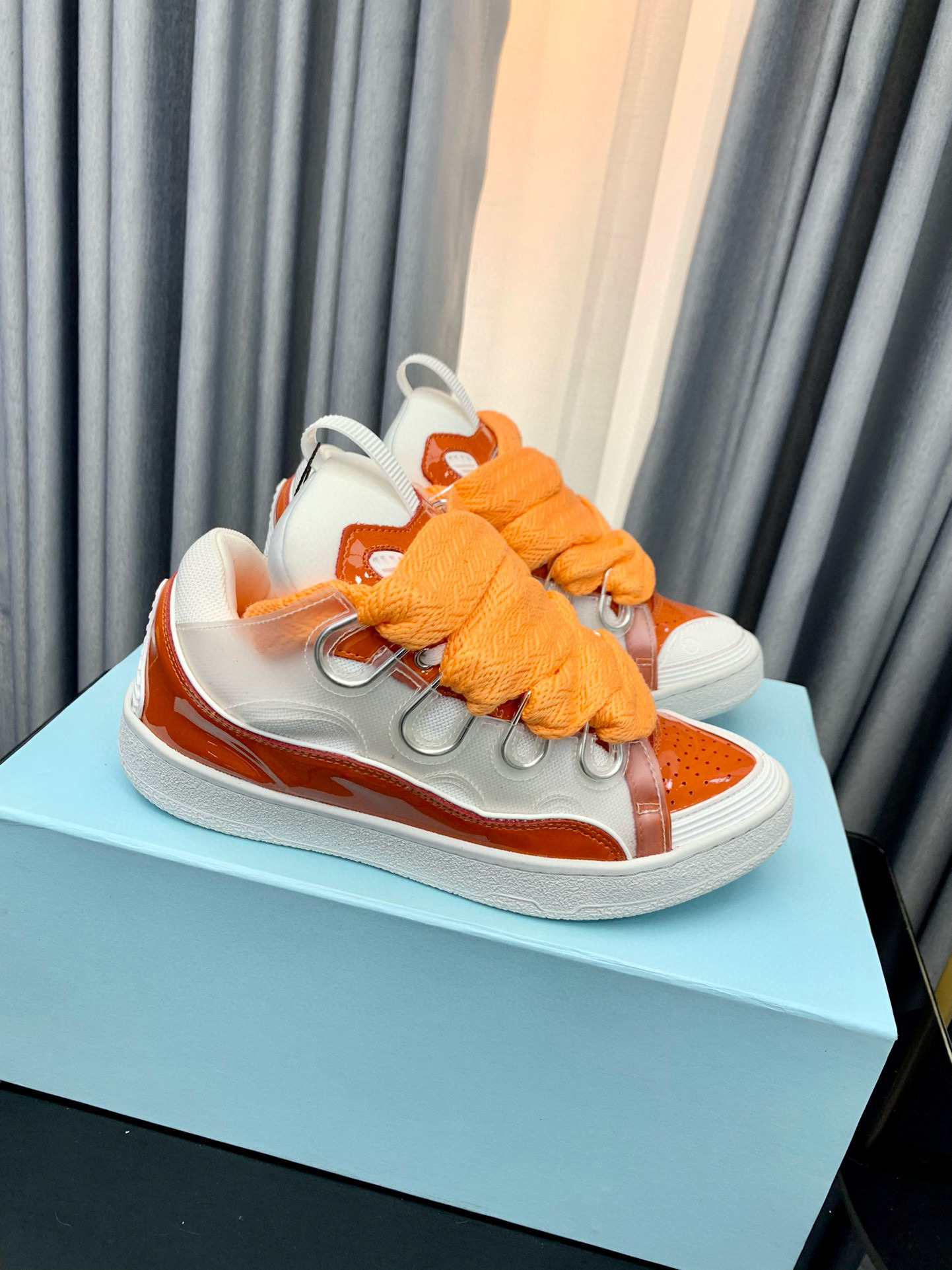 Shoe Lanvin shoes — 00ee1617 Angle 1