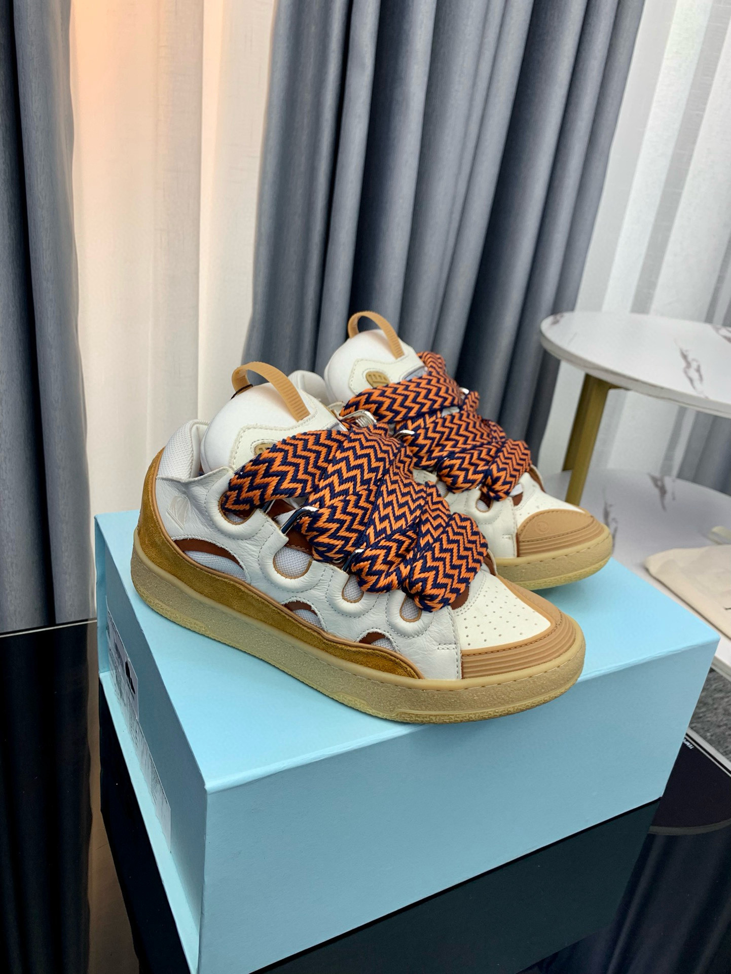 Shoe Lanvin shoes — 5b58da4b Angle 1
