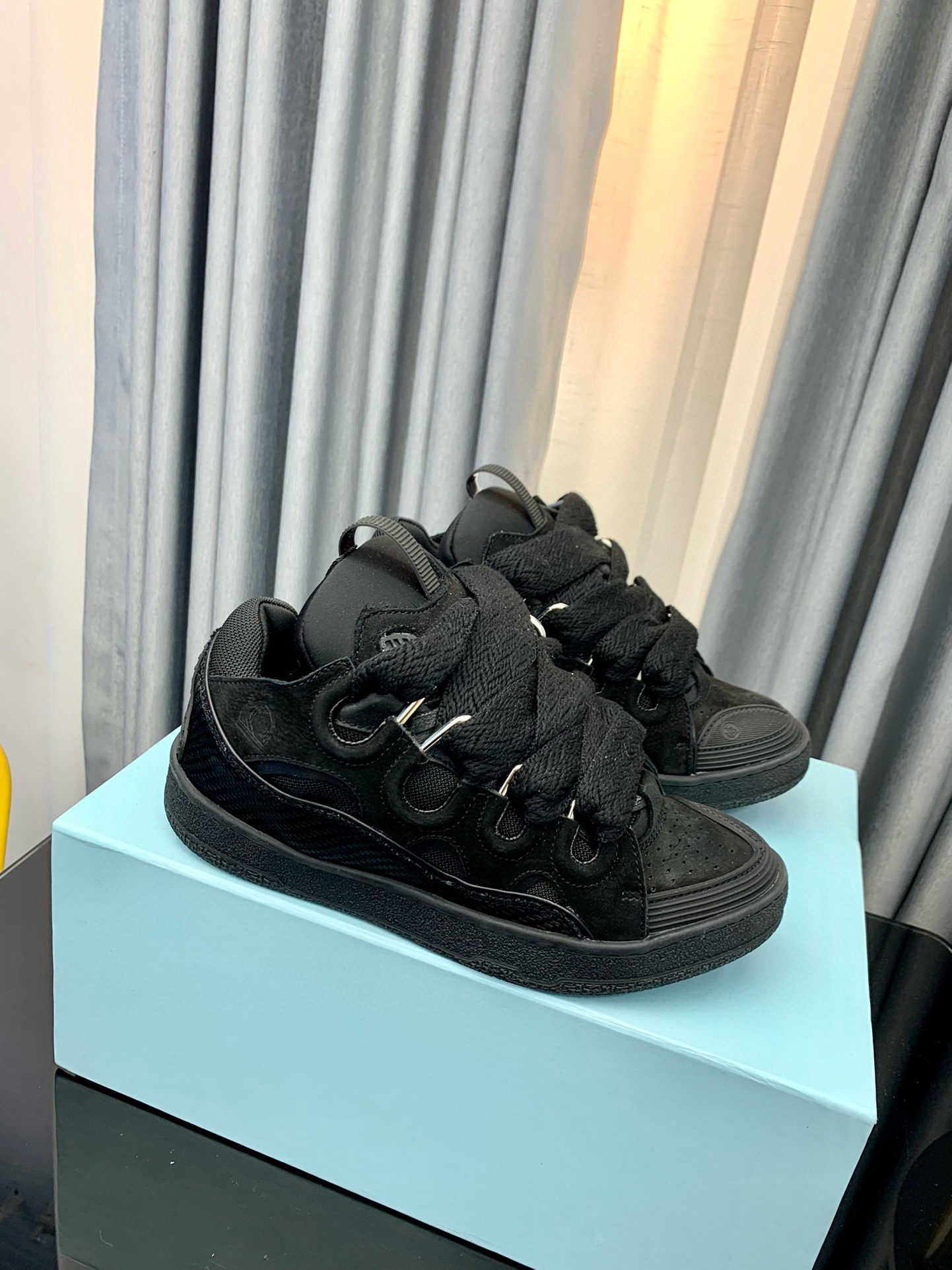 Shoe Lanvin shoes — 609ac195 Angle 1