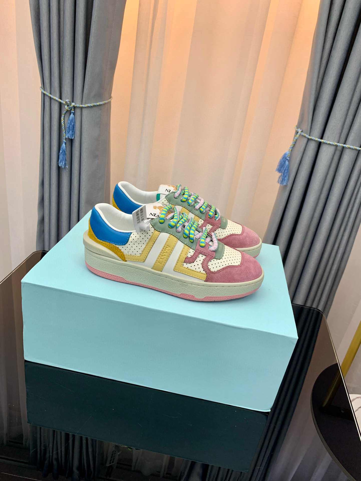 Shoe Lanvin shoes — 84f2e2df Angle 1