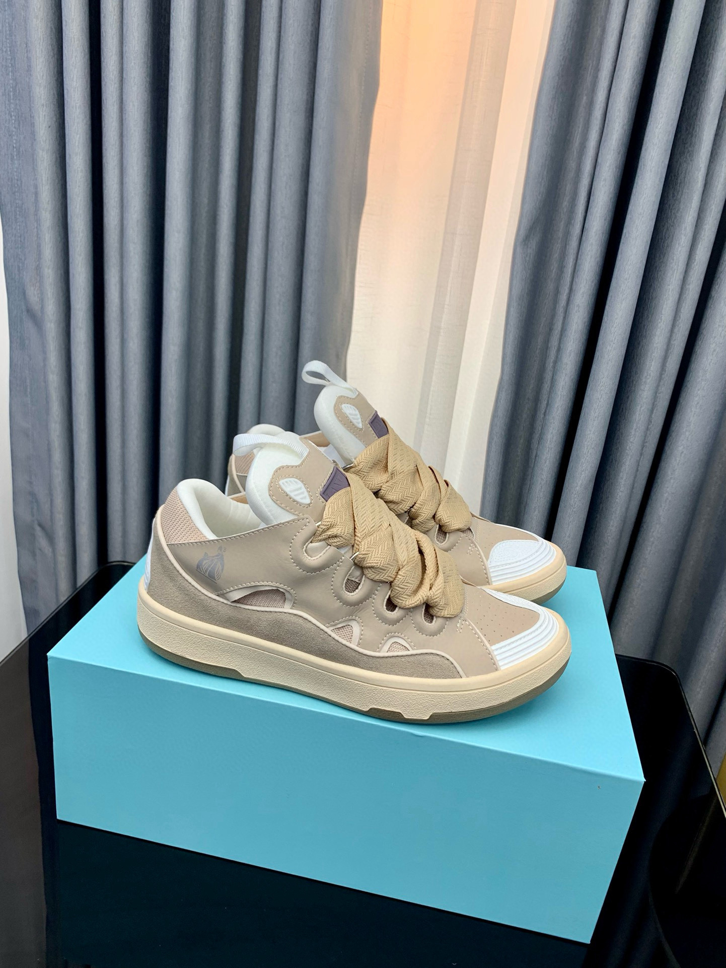 Shoe Lanvin shoes — 85037347 Angle 1
