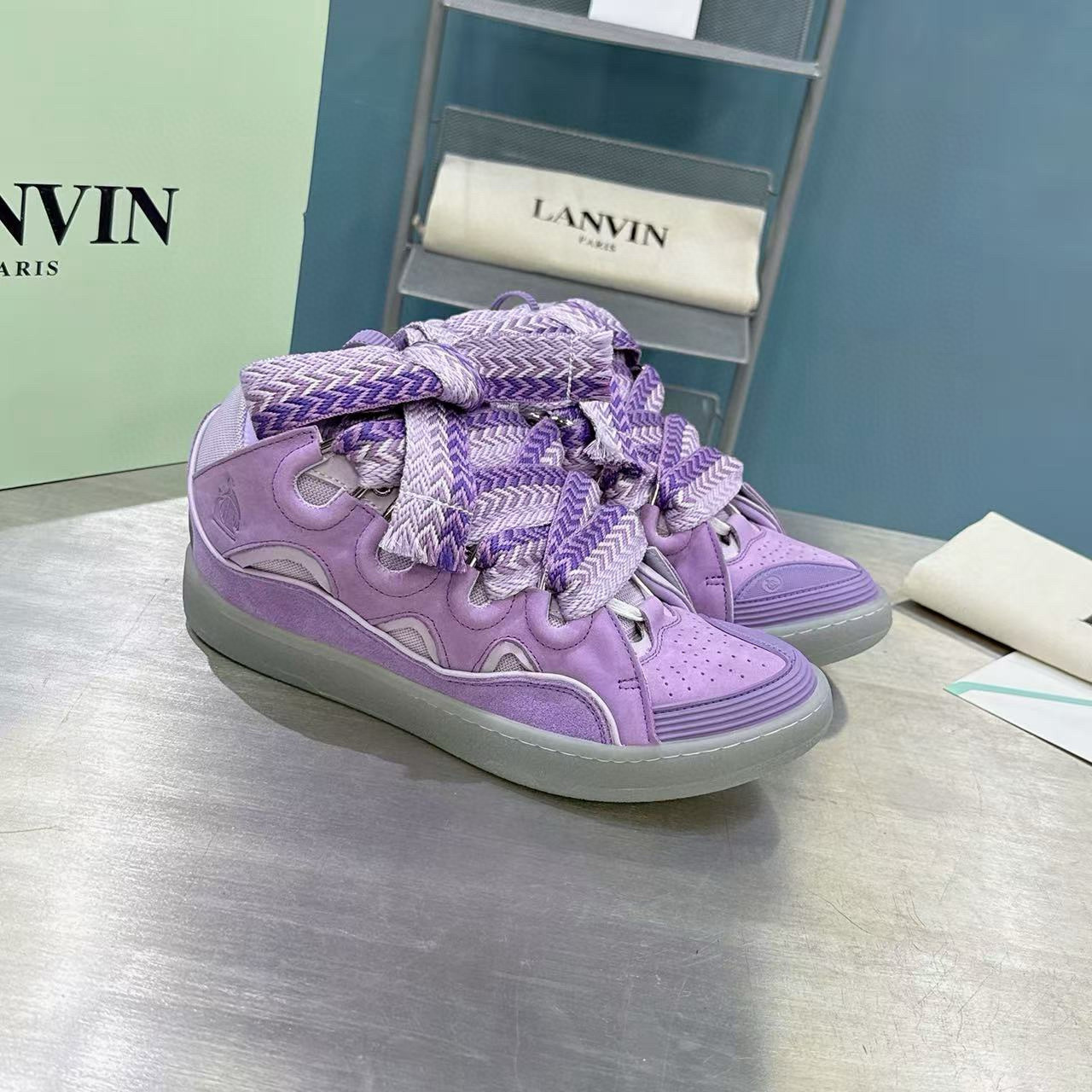 Shoe Lanvin shoes — b2a8bed6 Angle 1