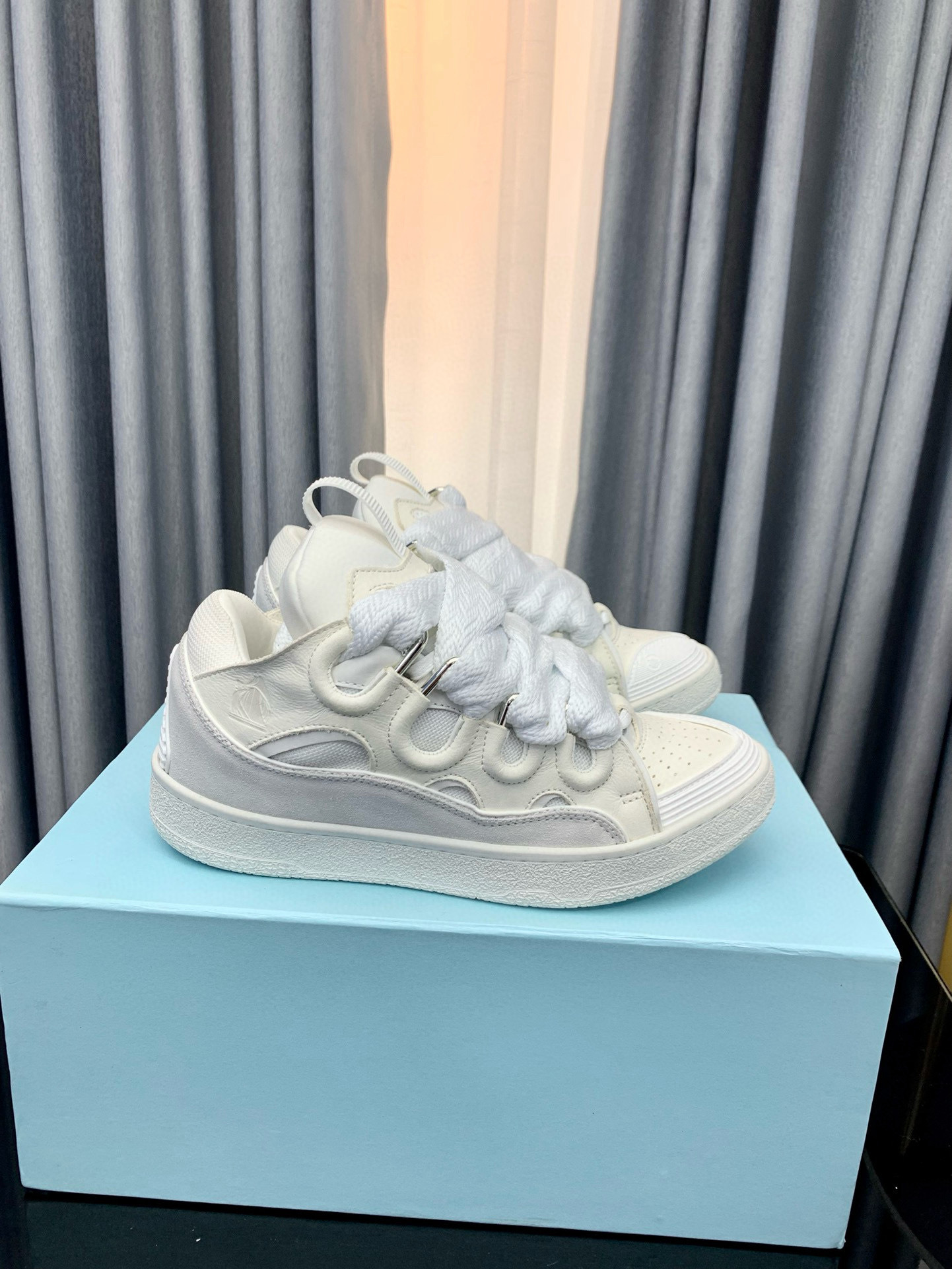 Shoe Lanvin shoes — bae69a56 Angle 1