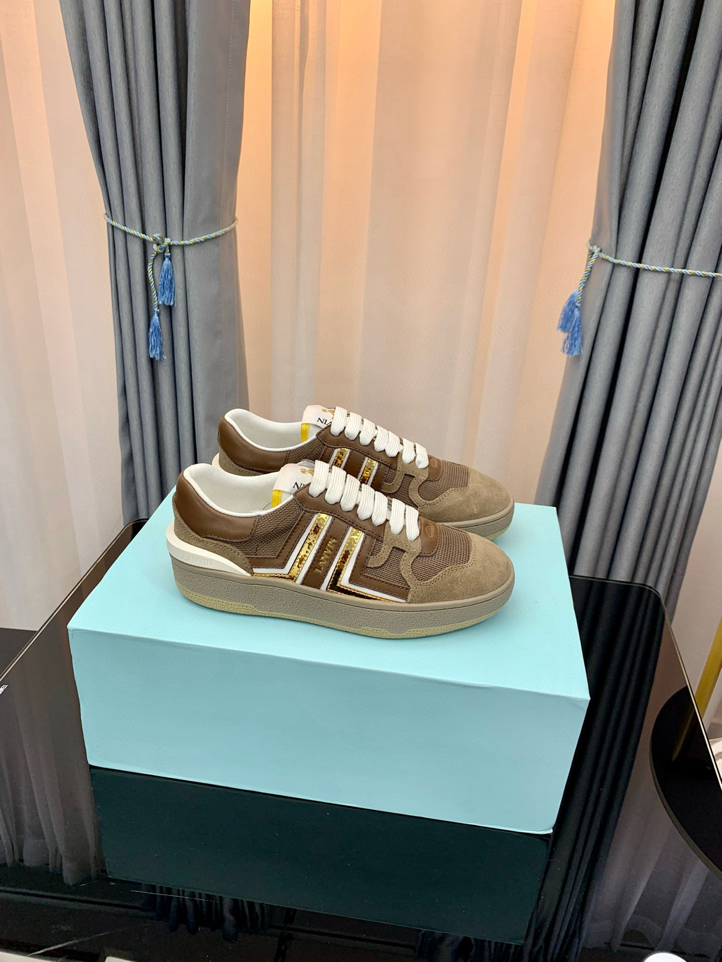 Shoe Lanvin shoes — d56fc0b0 Angle 1