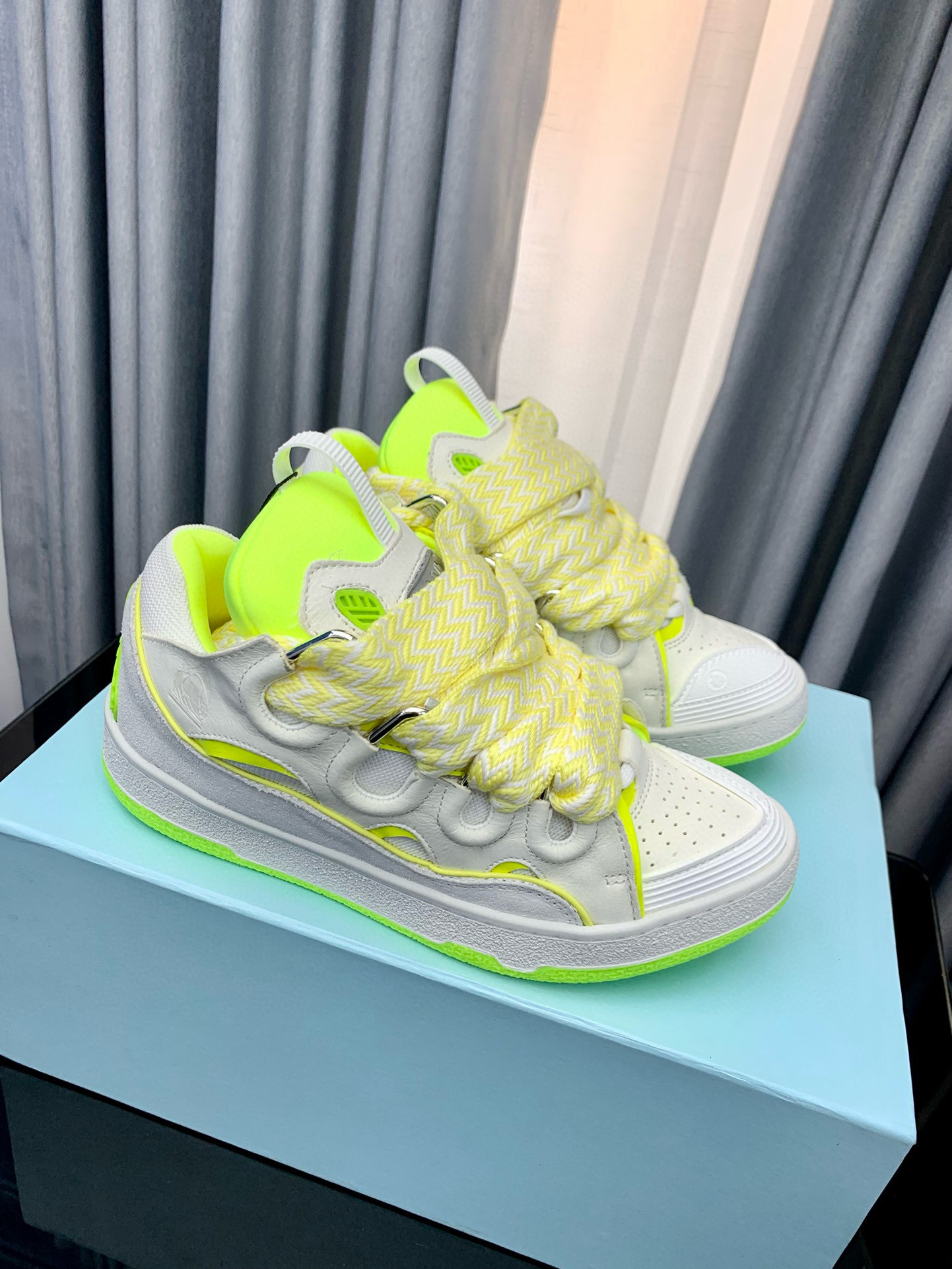 Shoe Lanvin shoes — dd7e4818 Angle 1