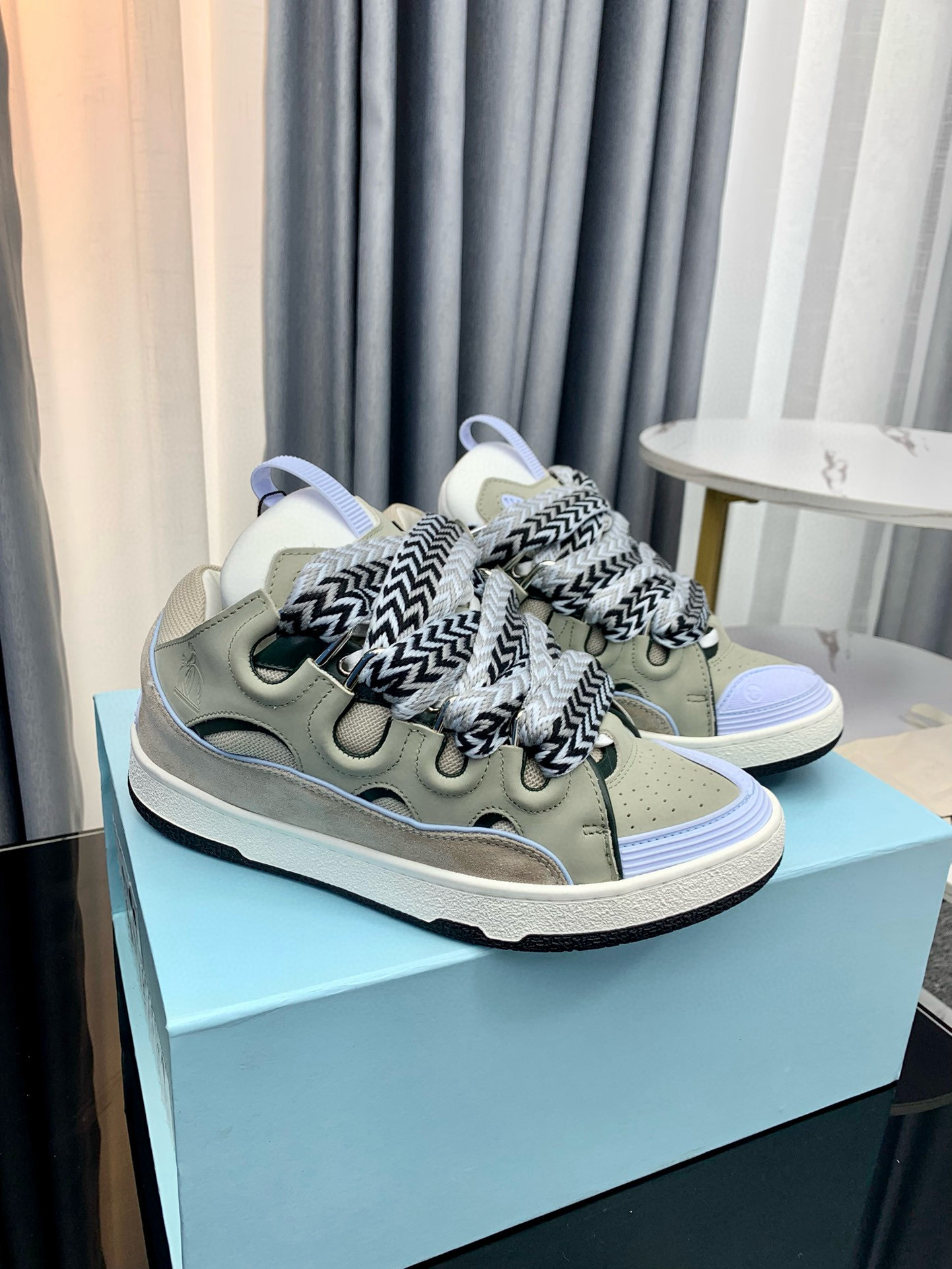 Shoe Lanvin shoes — fbd8a4a1 Angle 1