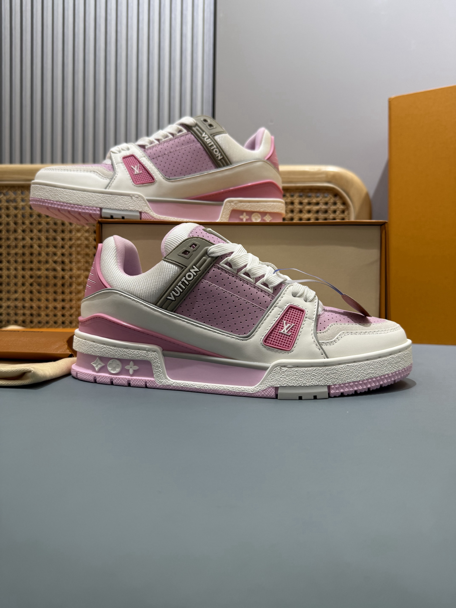Shoe Louis Vuitton Shoes — 320b3ca2 Angle 1