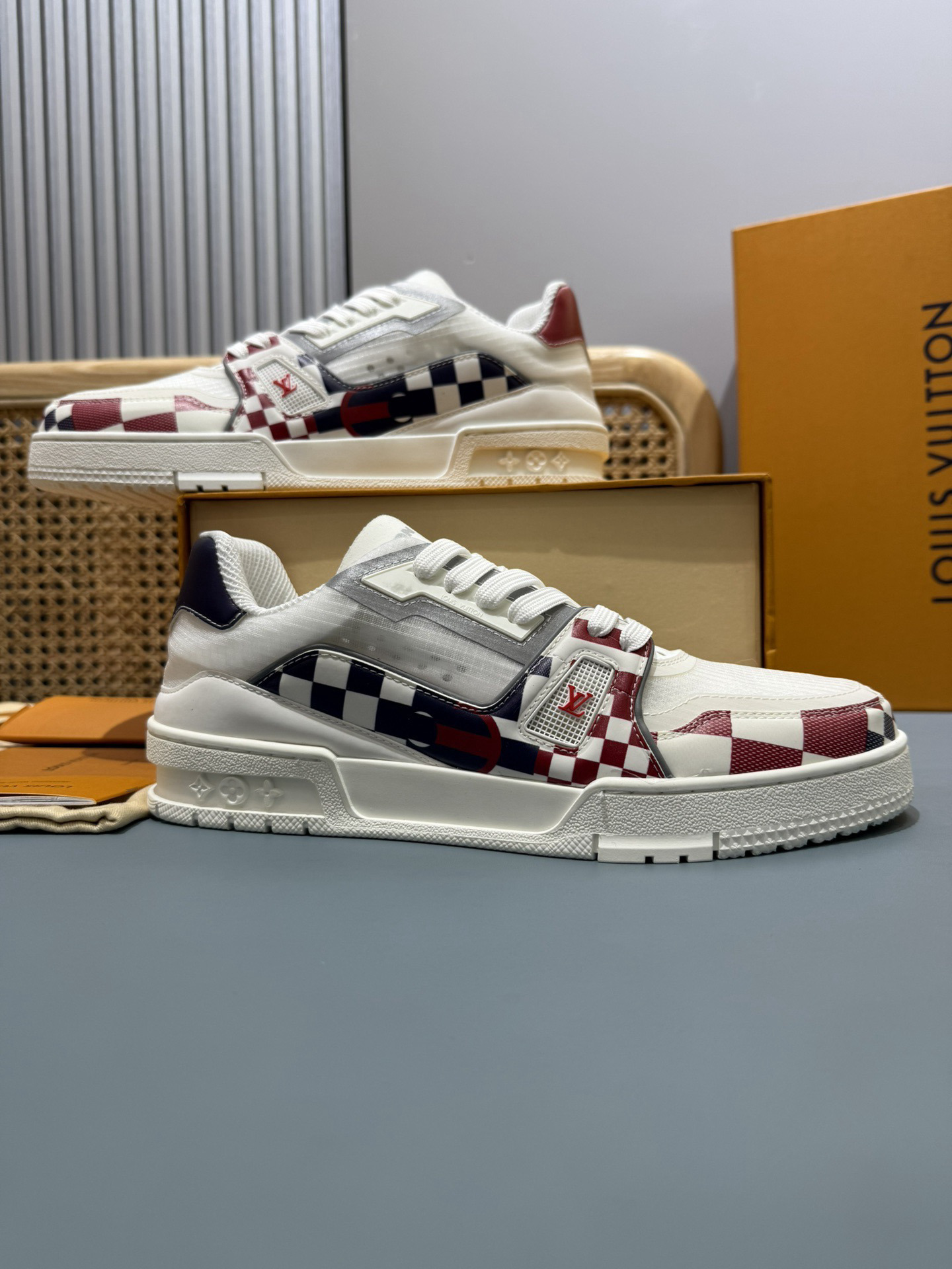 Shoe Louis Vuitton Shoes — 73fecd40 Angle 1