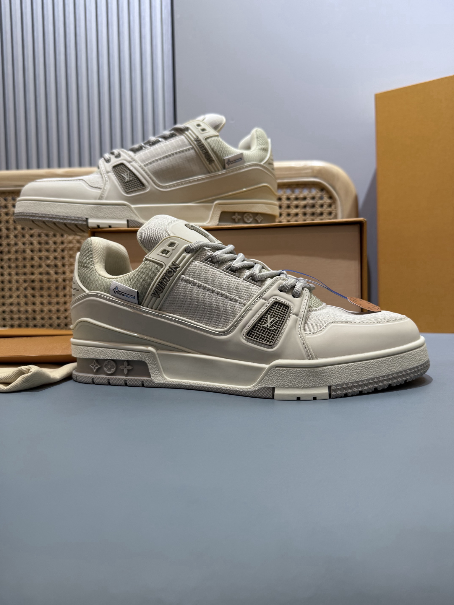 Shoe Louis Vuitton Shoes — 77c19d5f Angle 1