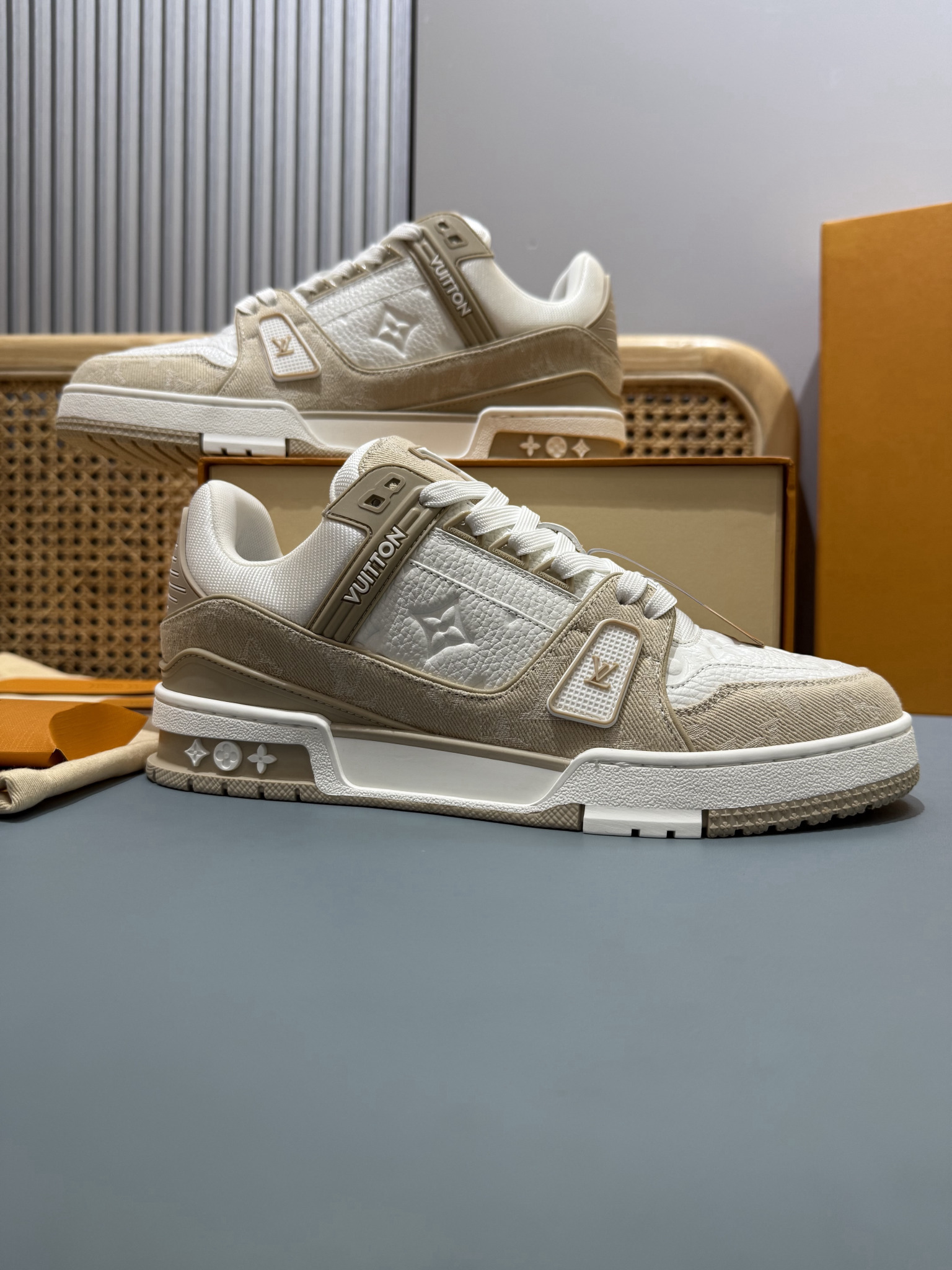 Shoe Louis Vuitton Shoes — ee72585a Angle 1