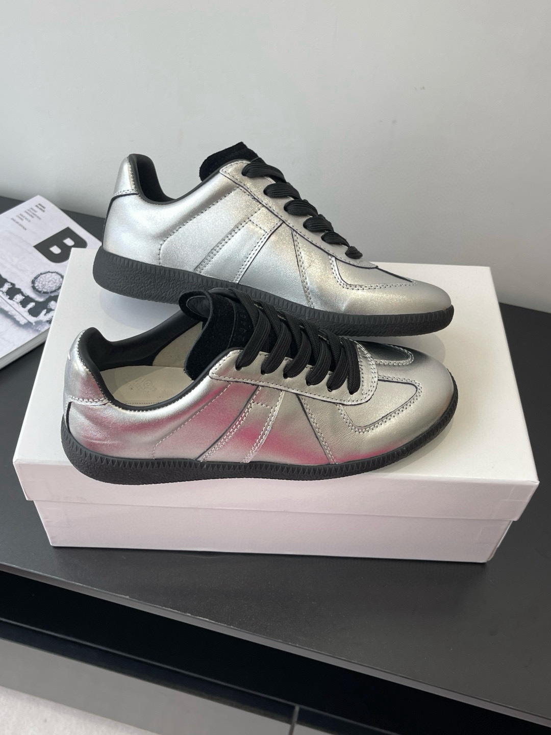 Shoe Maison Margiela Shoes — 0202d450 Angle 1