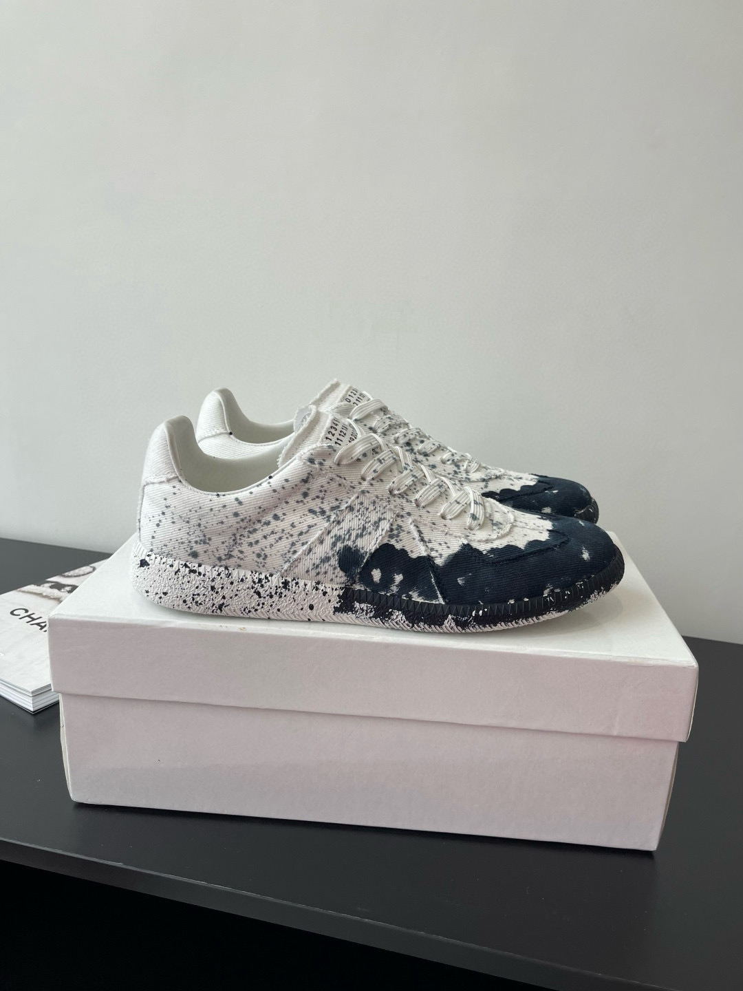 Shoe Maison Margiela Shoes — 16dea21f Angle 1