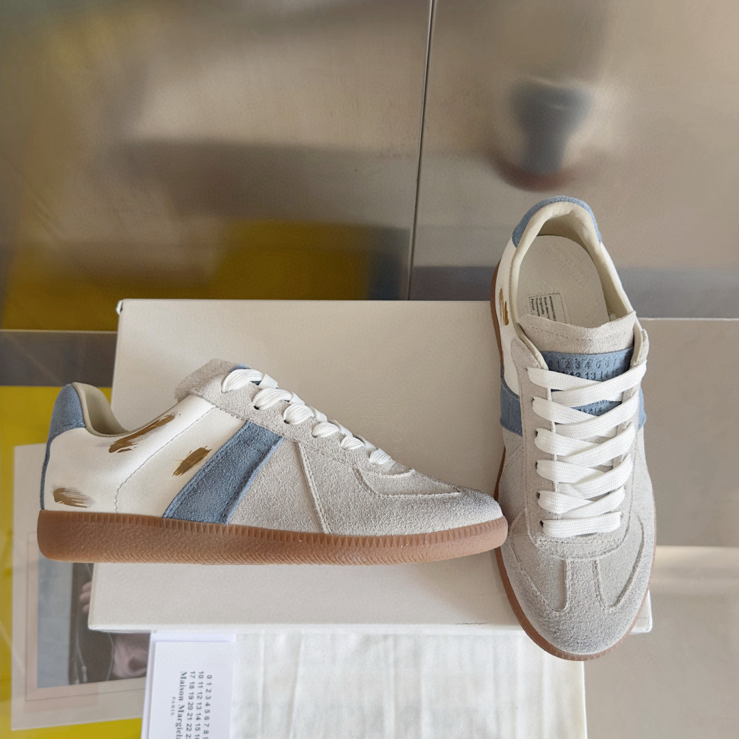 Shoe Maison Margiela Shoes — 35afeb86 Angle 1