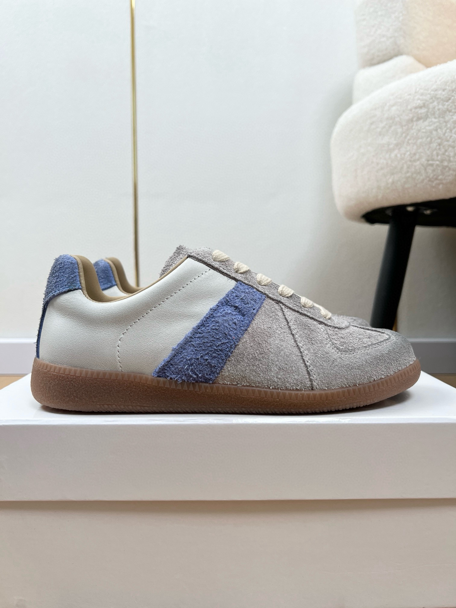 Shoe Maison Margiela Shoes — 461c5aa1 Angle 1