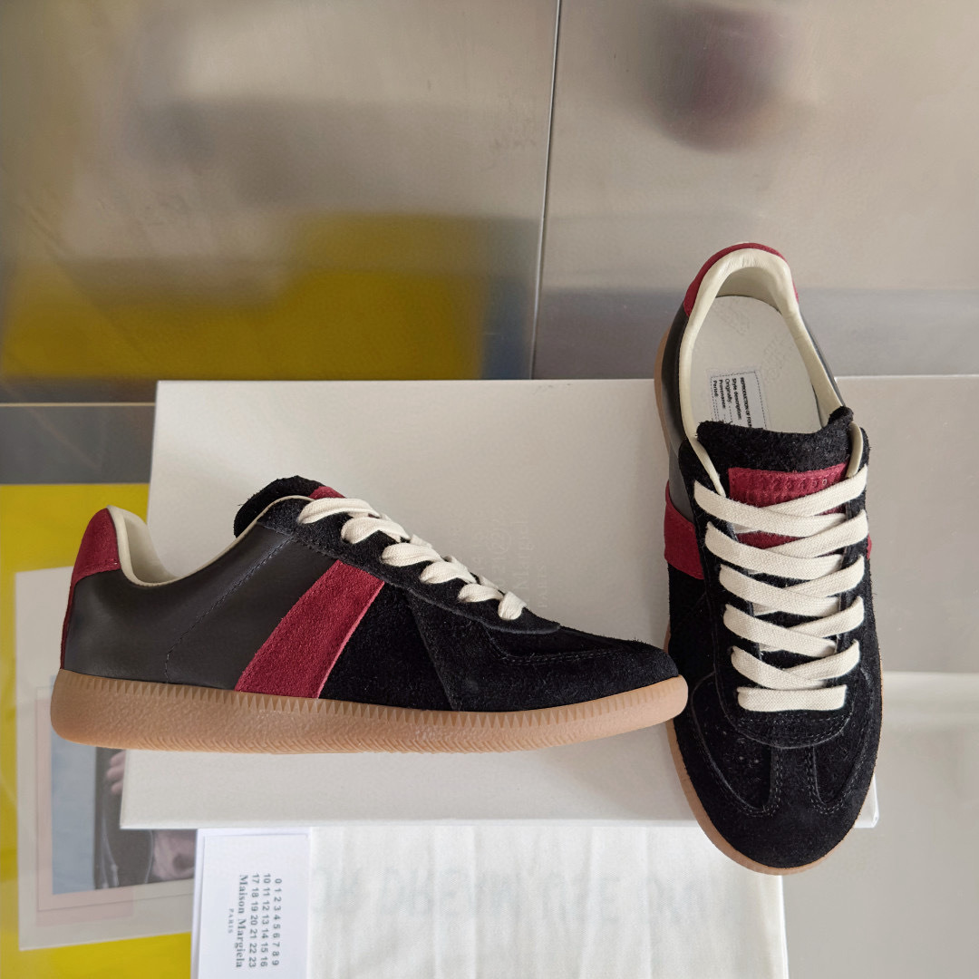 Shoe Maison Margiela Shoes — 6605f413 Angle 1