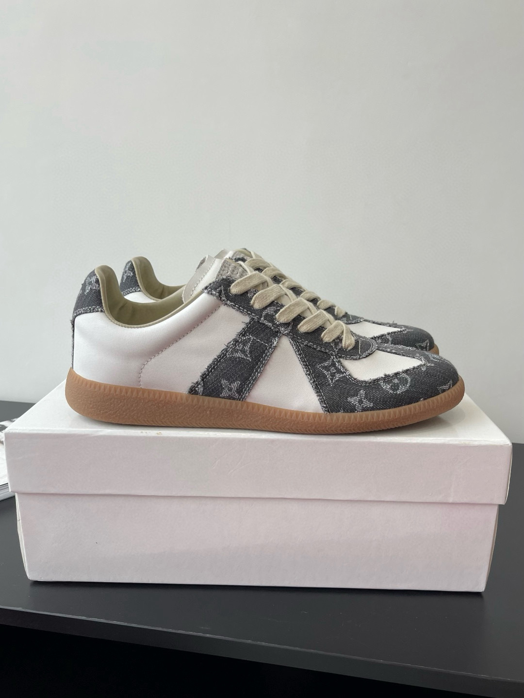 Shoe Maison Margiela Shoes — 6bcebdc5 Angle 1