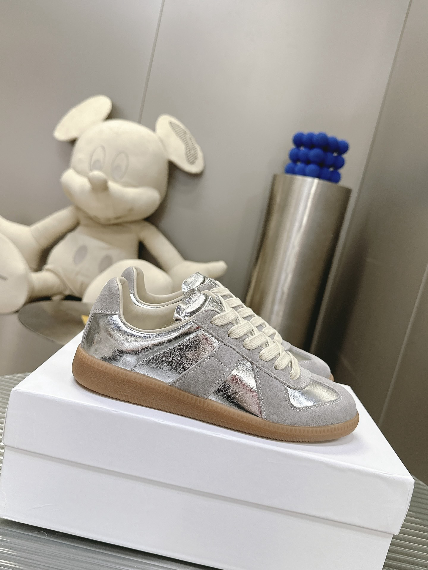 Shoe Maison Margiela Shoes — 70d0d974 Angle 1